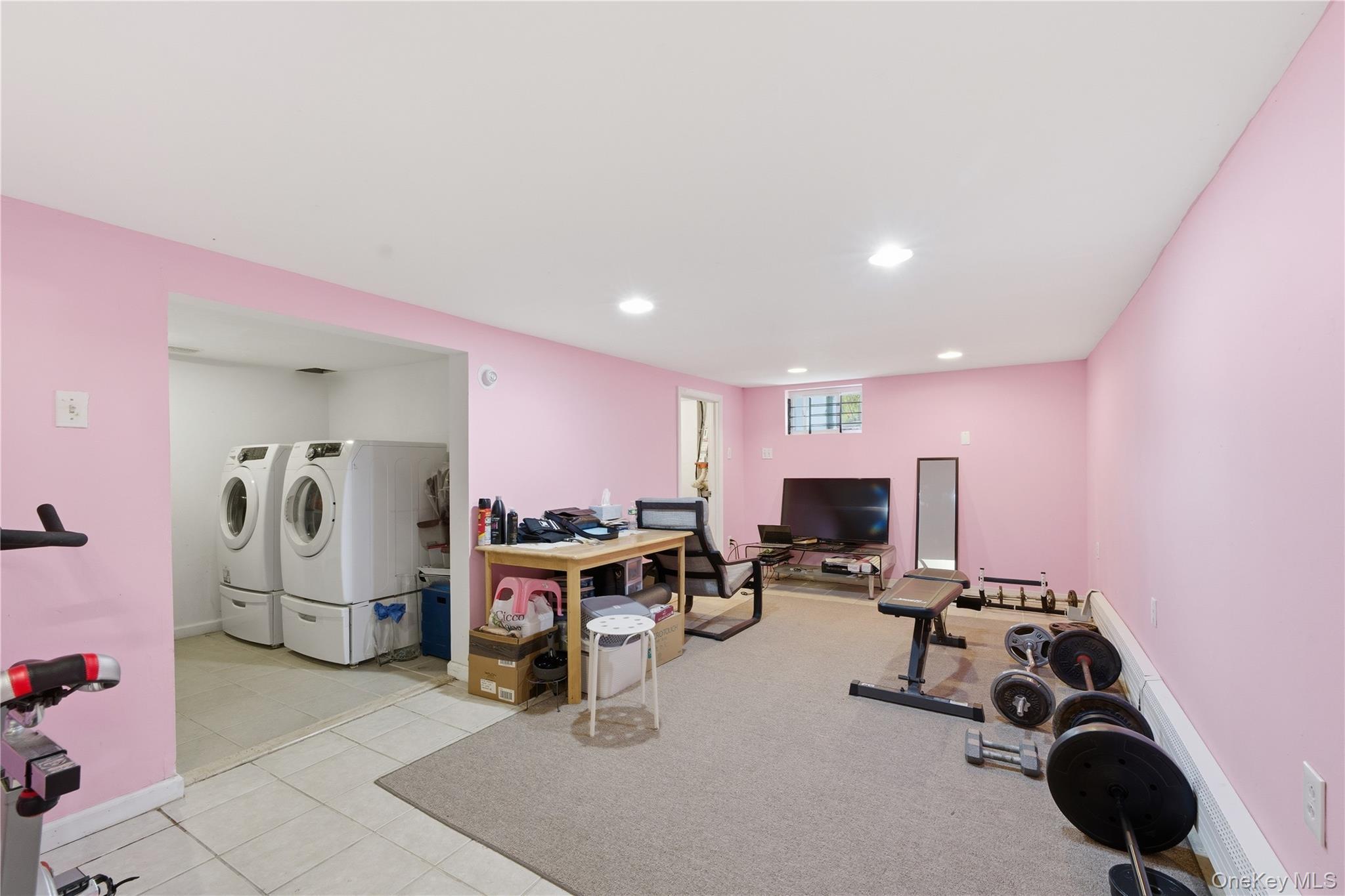 Single Family 46th Queens, NY 11361, MLS-1007977-10