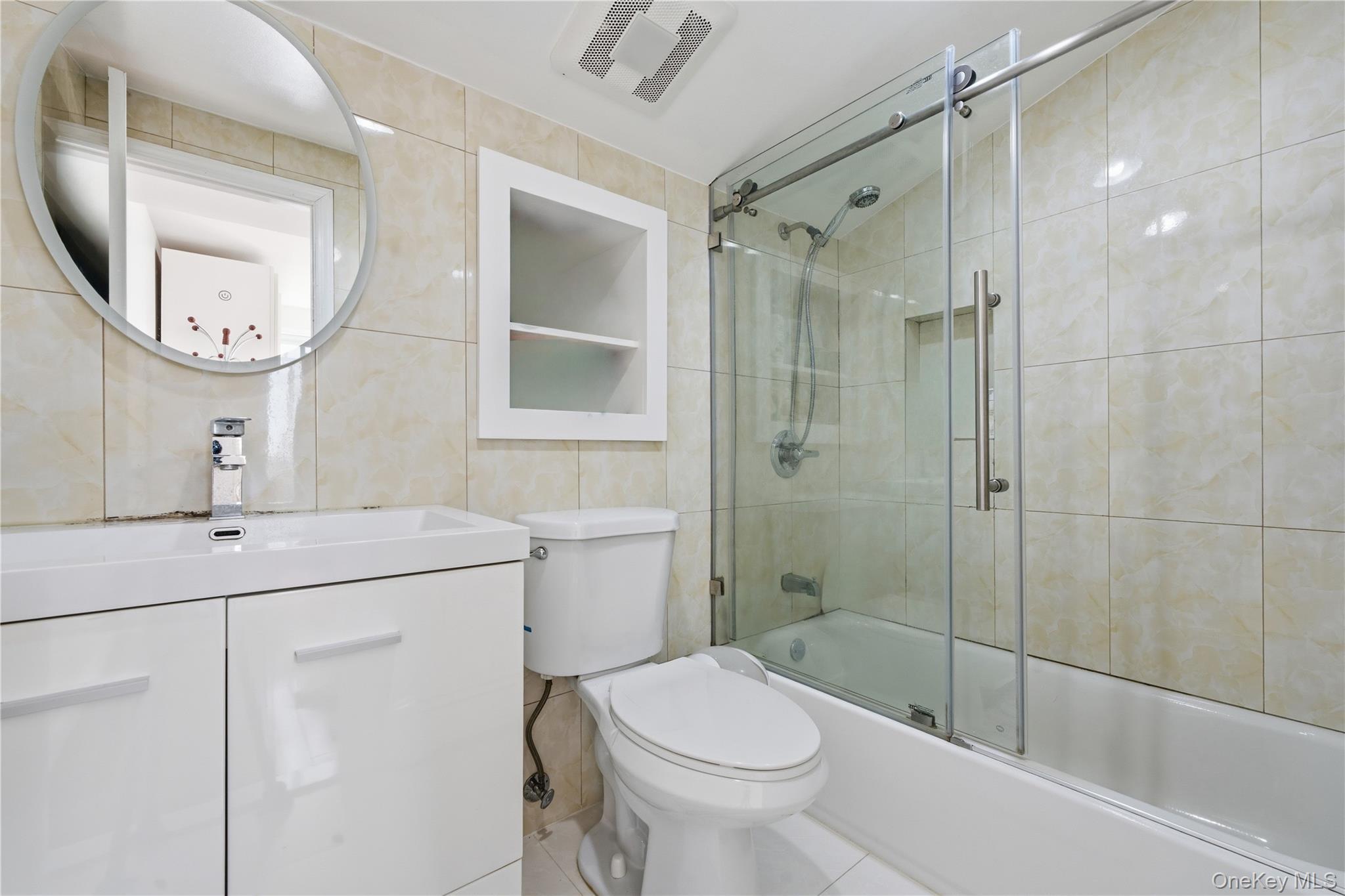Single Family 46th Queens, NY 11361, MLS-1007977-16