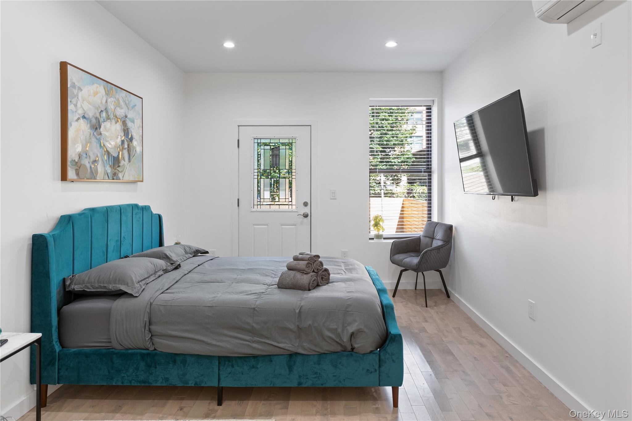 Single Family Saint Marks Avenue  Brooklyn, NY 11213, MLS-1007988-10
