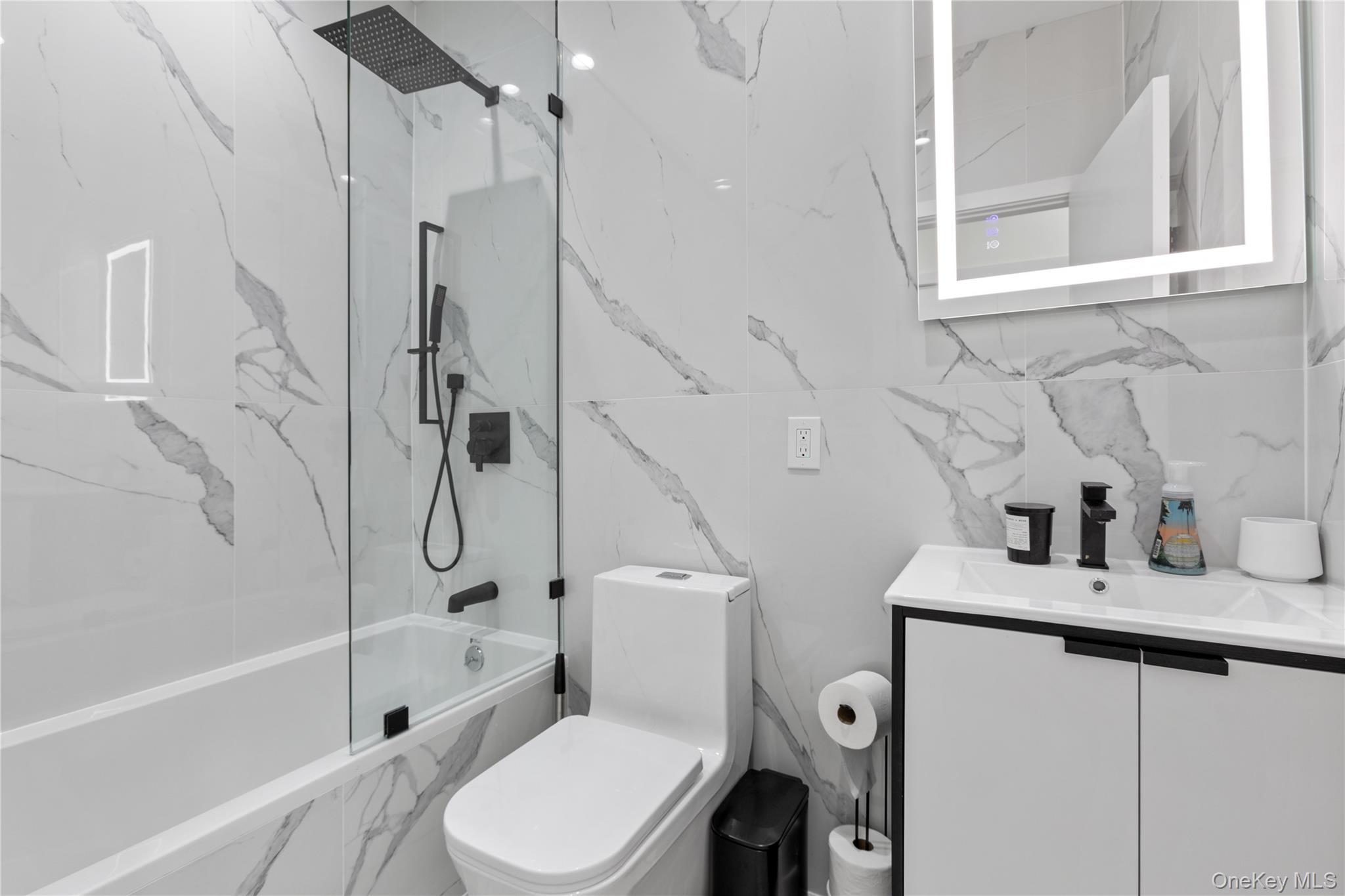Single Family Saint Marks Avenue  Brooklyn, NY 11213, MLS-1007988-16