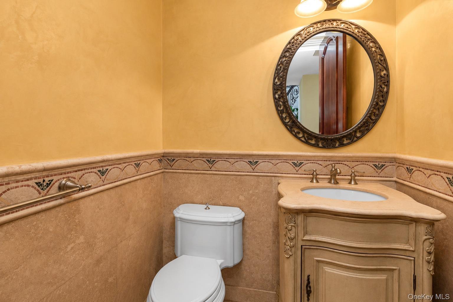 Single Family 13th Avenue  Queens, NY 11357, MLS-1008001-16