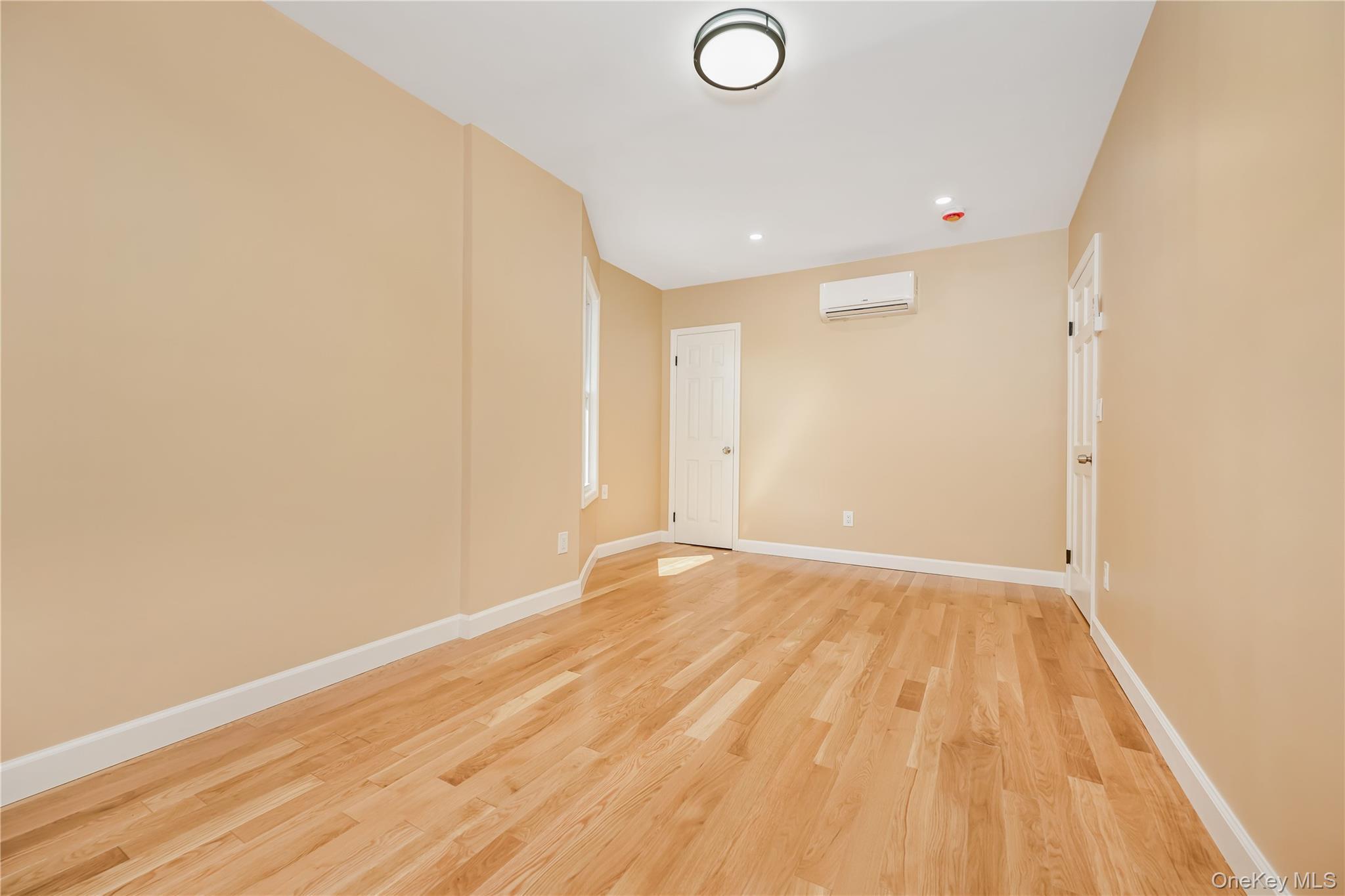 Single Family 135th Street Queens, NY 11419, MLS-1008016-26