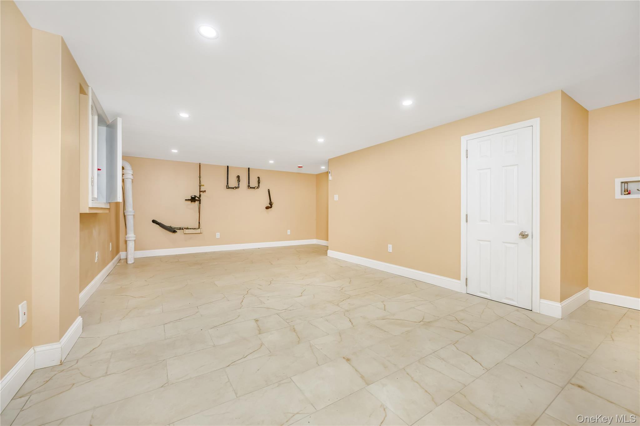 Single Family 135th Street Queens, NY 11419, MLS-1008016-32