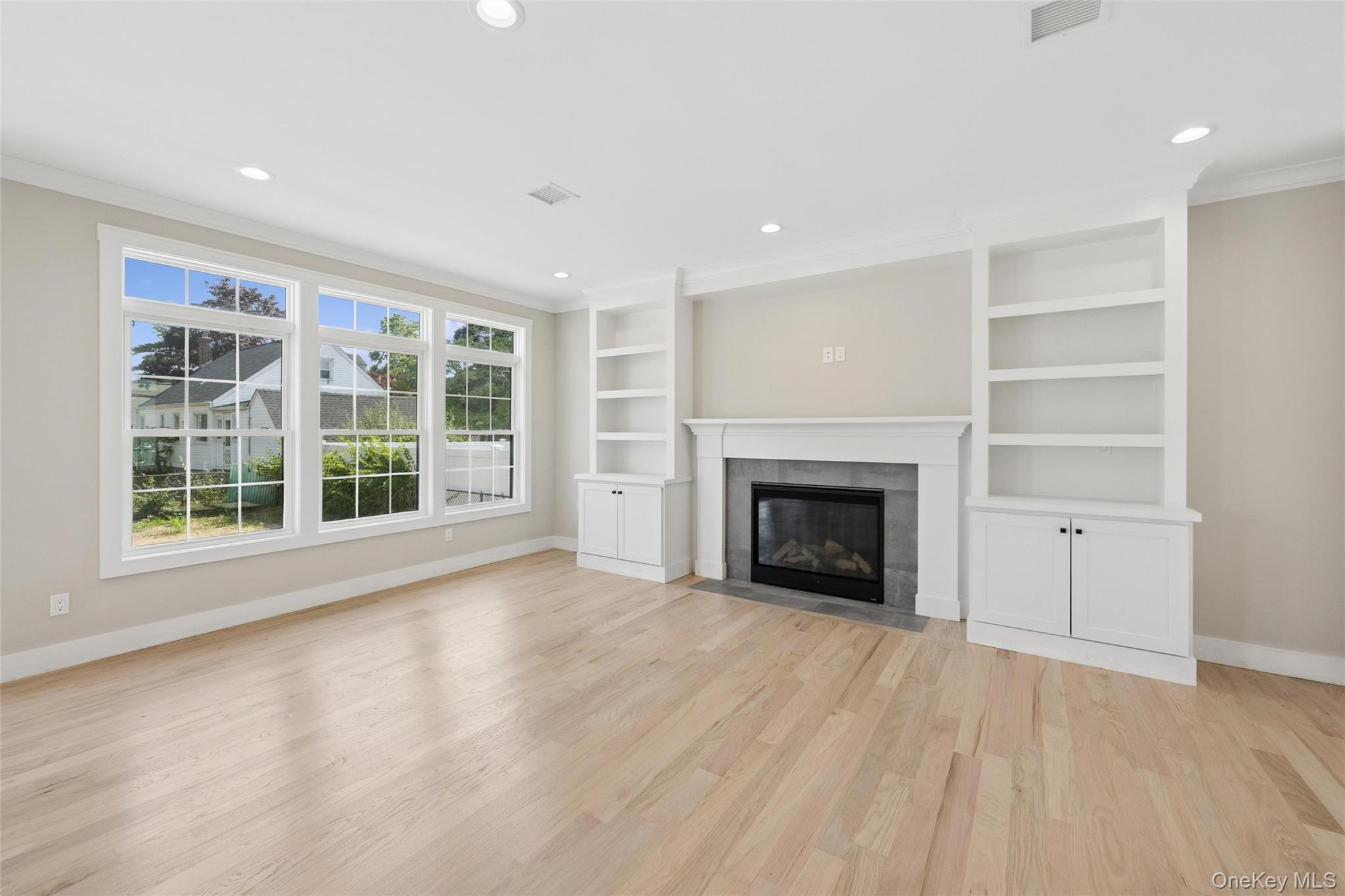 Single Family Henry Road Nassau County, NY 11566, MLS-1008035-16