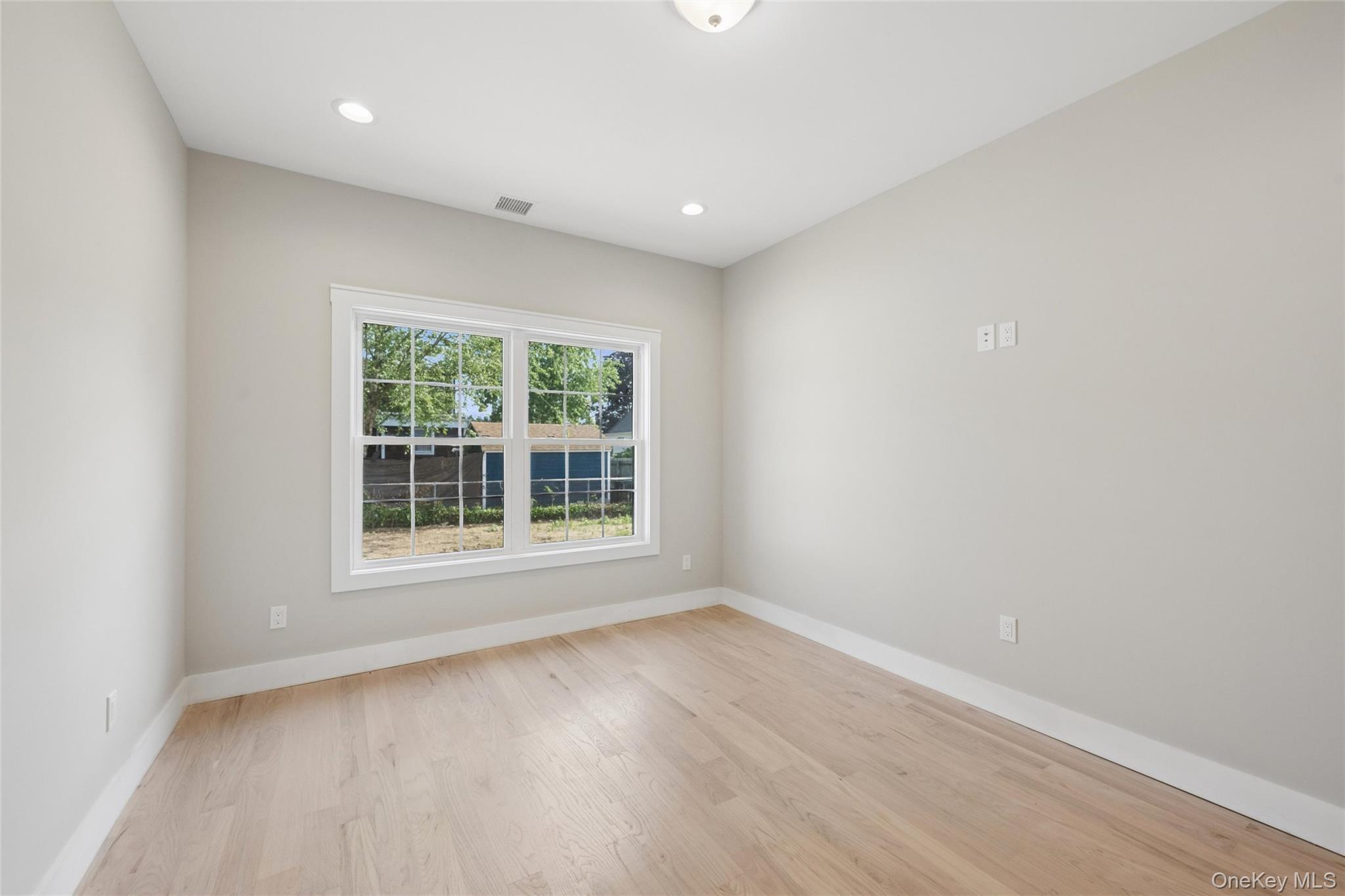 Single Family Henry Road Nassau County, NY 11566, MLS-1008035-24