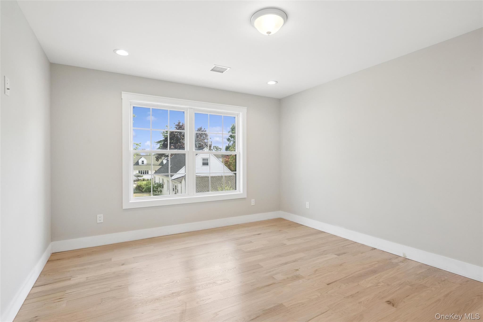 Single Family Henry Road Nassau County, NY 11566, MLS-1008035-41