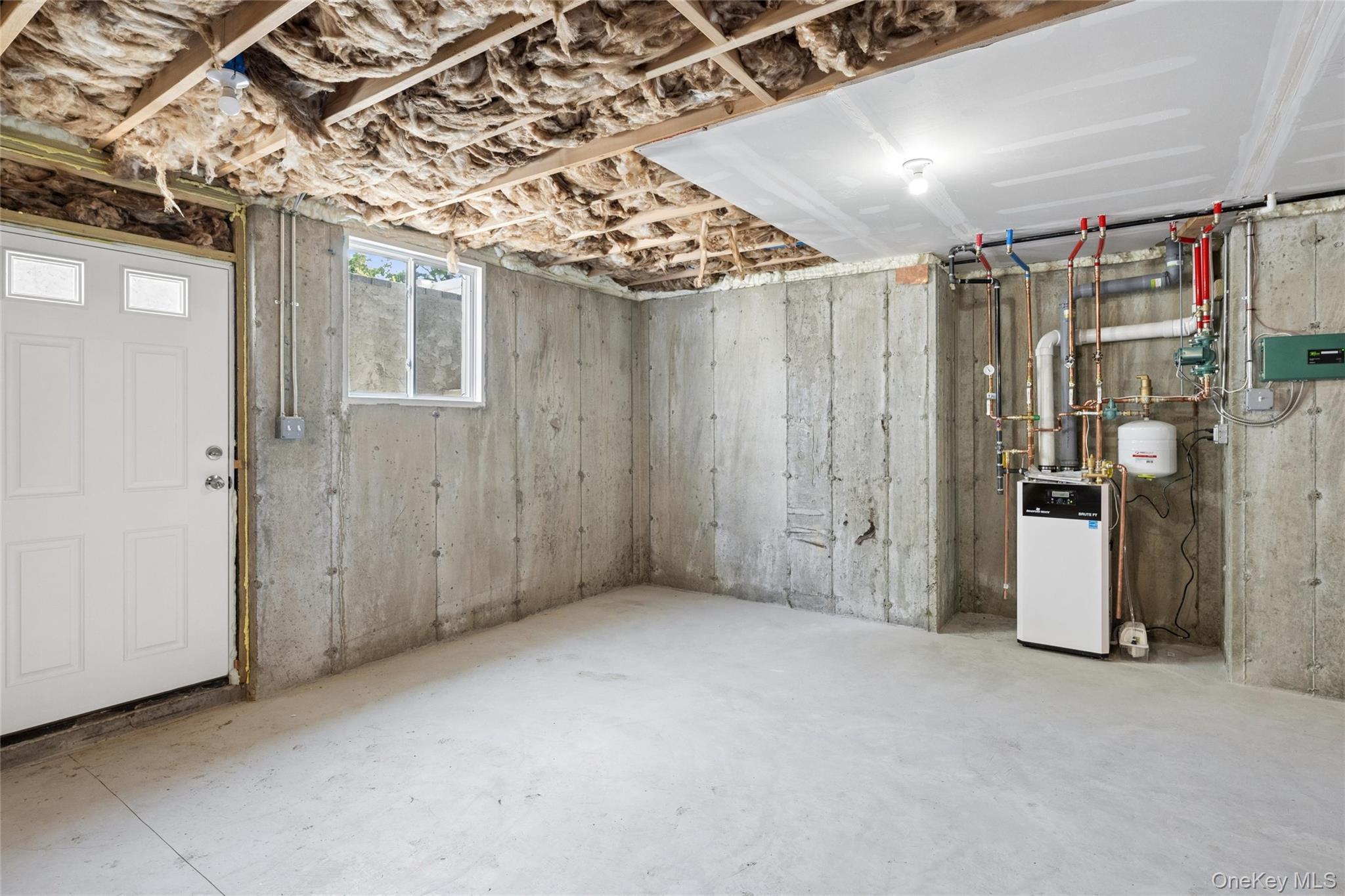 Single Family Henry Road Nassau County, NY 11566, MLS-1008035-47
