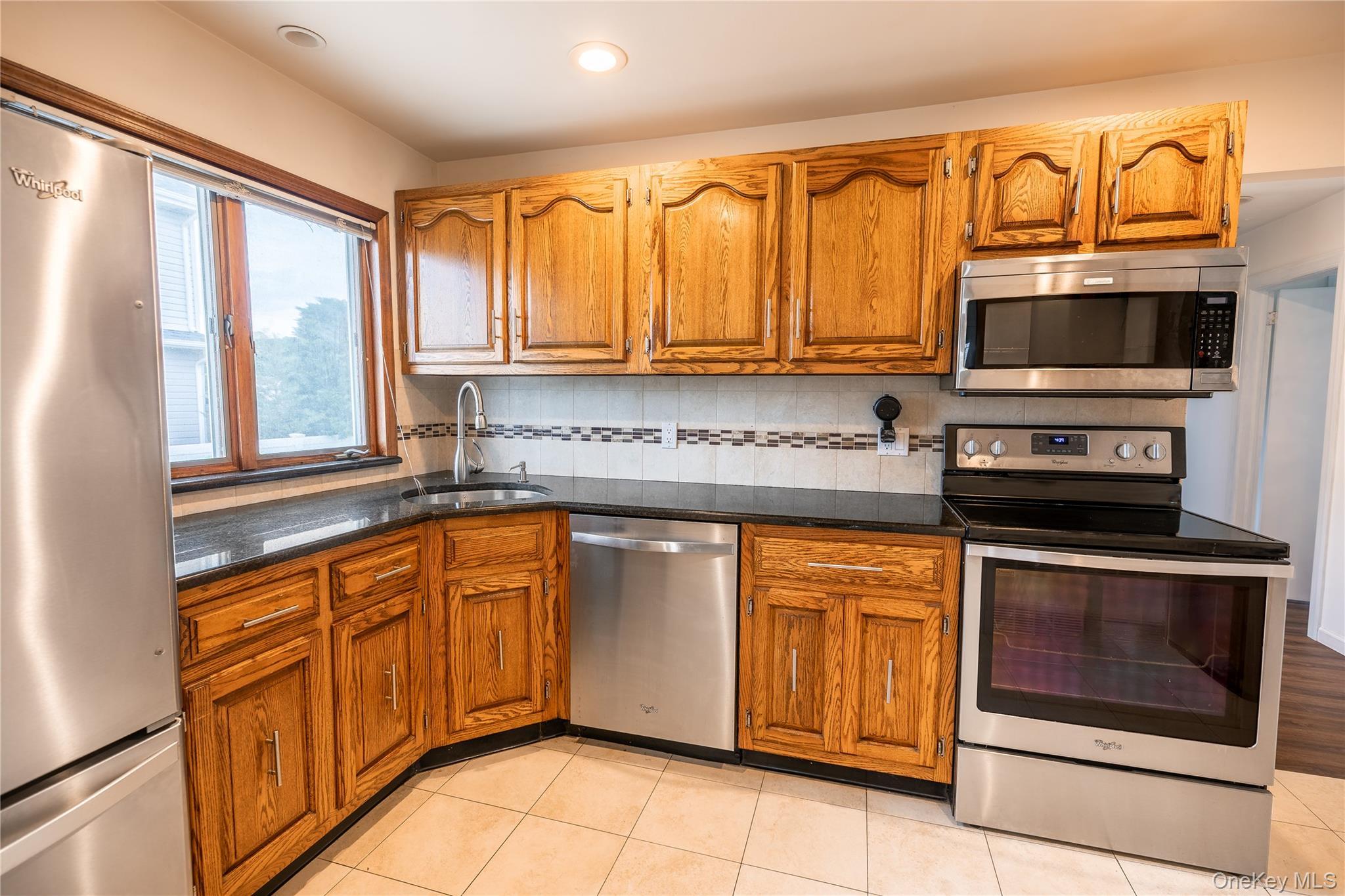 Single Family Murdock Avenue Nassau County, NY 11572, MLS-1008052-4