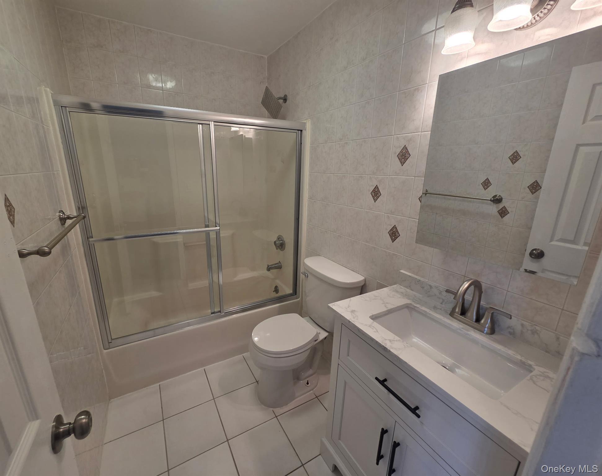 Single Family Elizabeth Road Queens, NY 11692, MLS-1008063-5