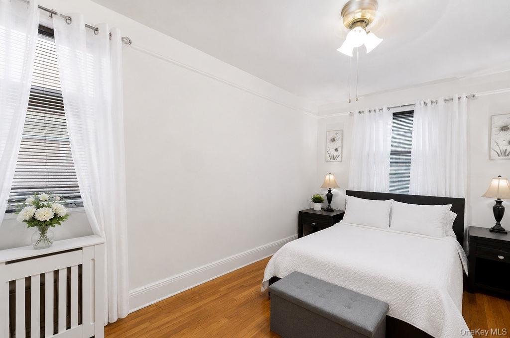 Single Family Harrington Avenue Bronx, NY 10461, MLS-1008066-6
