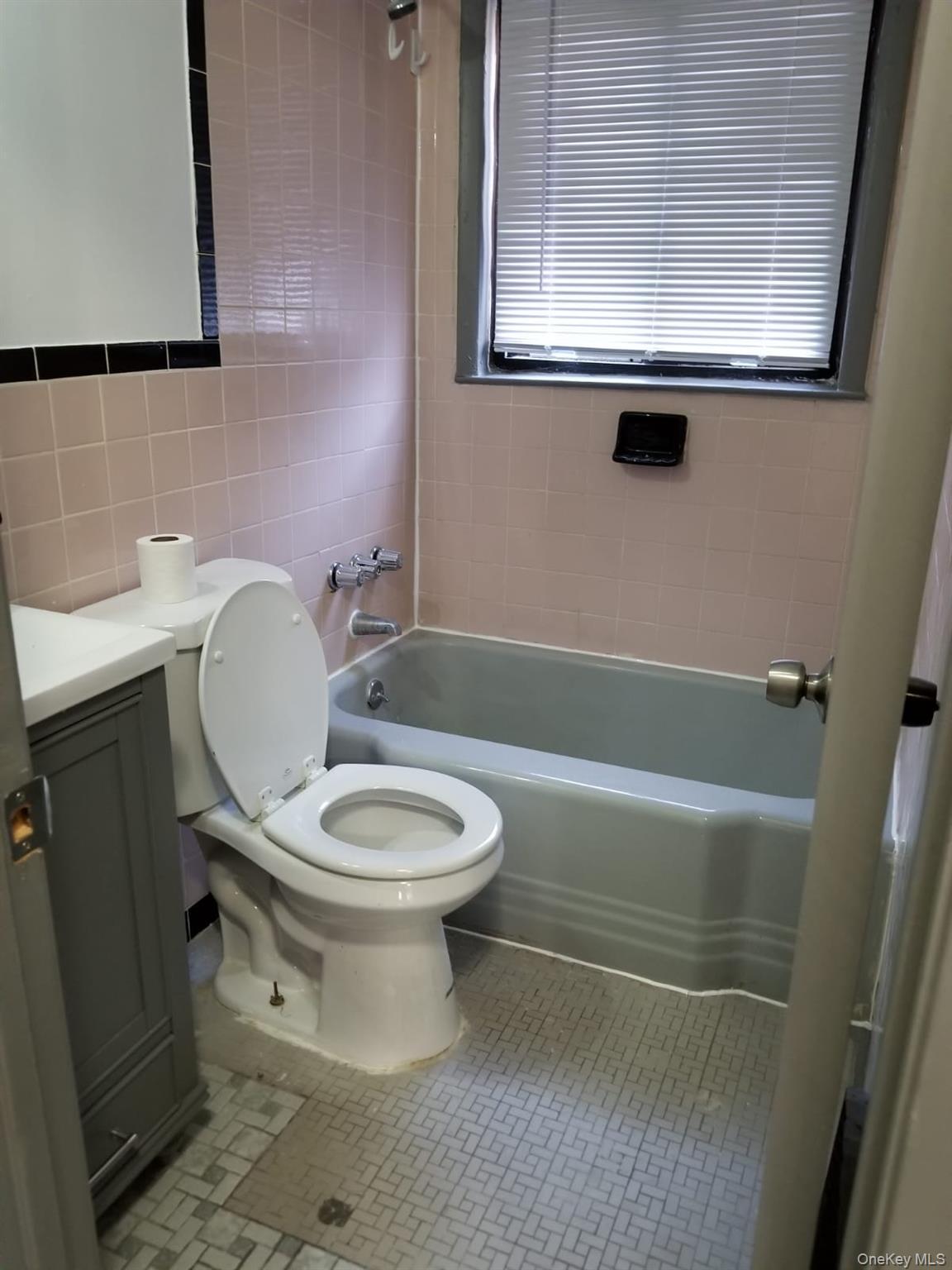 Single Family 91st Street Queens, NY 11417, MLS-1008080-9