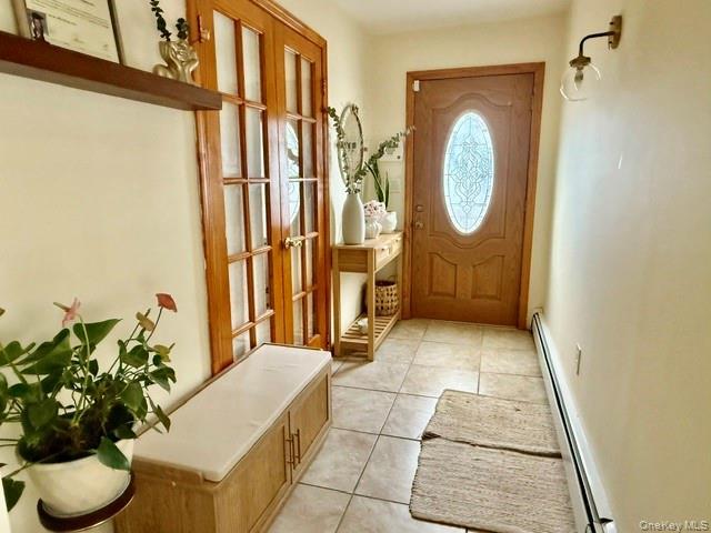 Single Family E 7th Road Queens, NY 11693, MLS-1008109-2