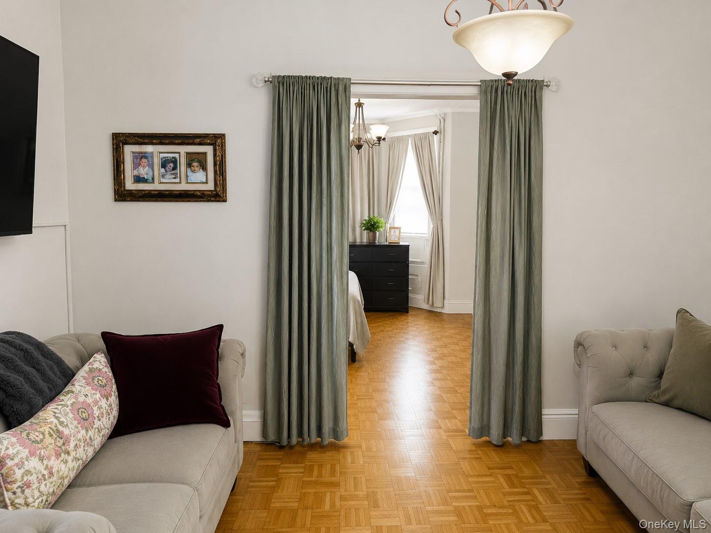 Single Family Grant  Brooklyn, NY 11208, MLS-1008117-14