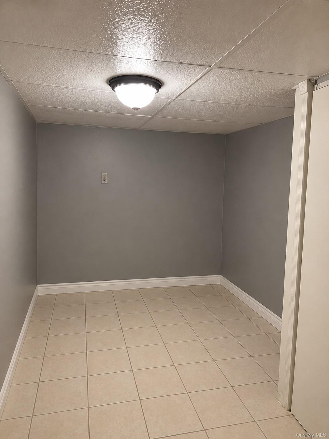 Single Family Grant  Brooklyn, NY 11208, MLS-1008117-22