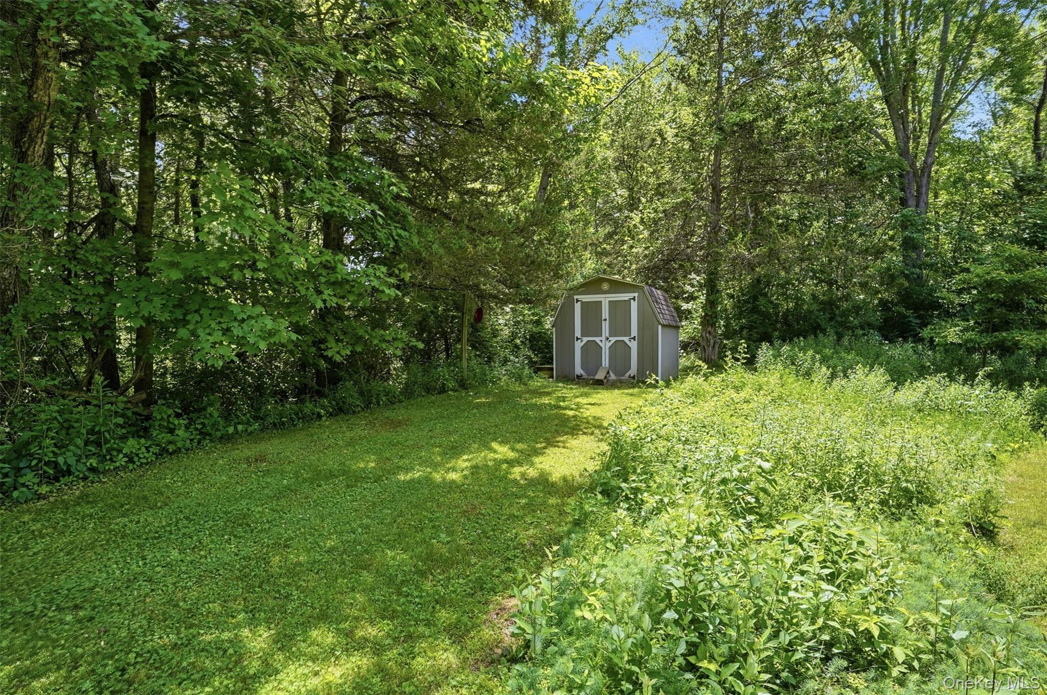 Single Family Rocky Road Dutchess County, NY 12571, MLS-1008127-33