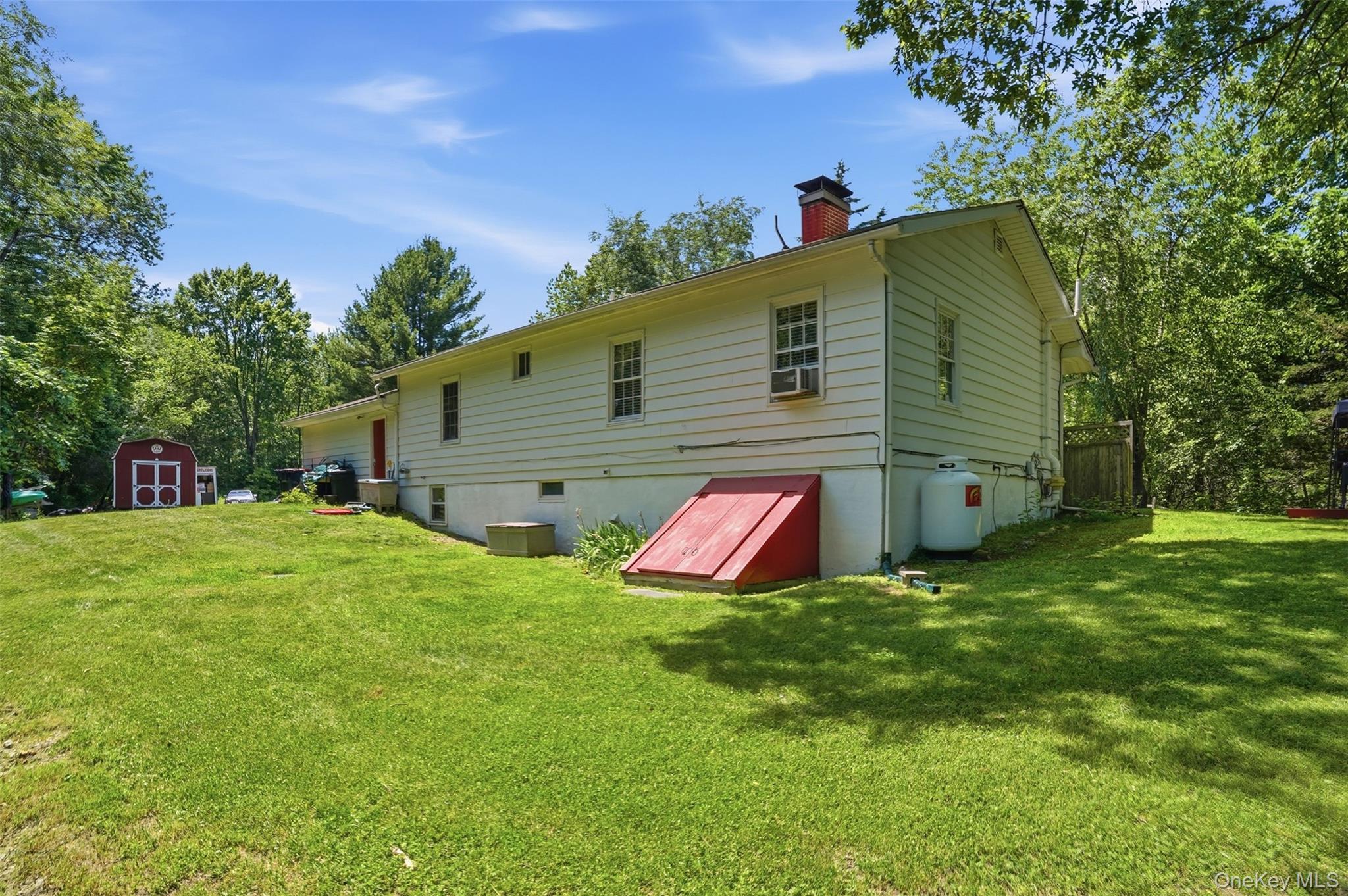 Single Family Rocky Road Dutchess County, NY 12571, MLS-1008127-37