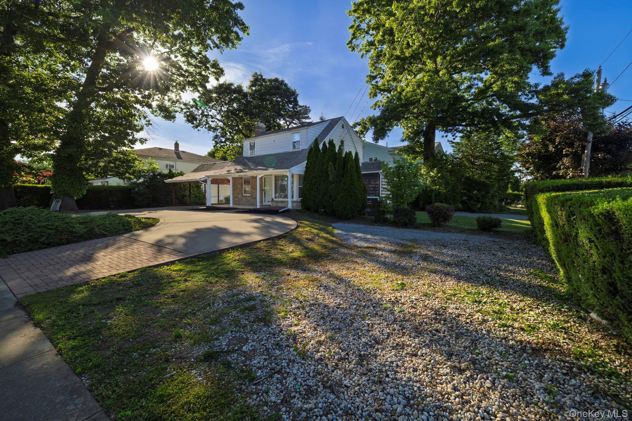 Single Family Woodward Avenue  Nassau County, NY 11793, MLS-1008154-6