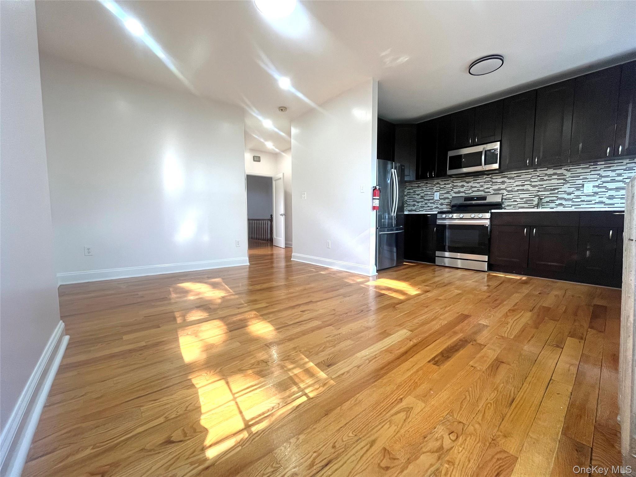Apartment Bradford  Brooklyn, NY 11207, MLS-1008155-9