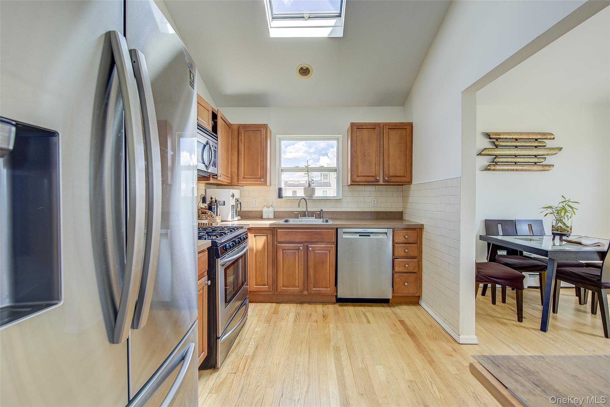 Single Family Arctic Street Suffolk County, NY 11757, MLS-1008168-13