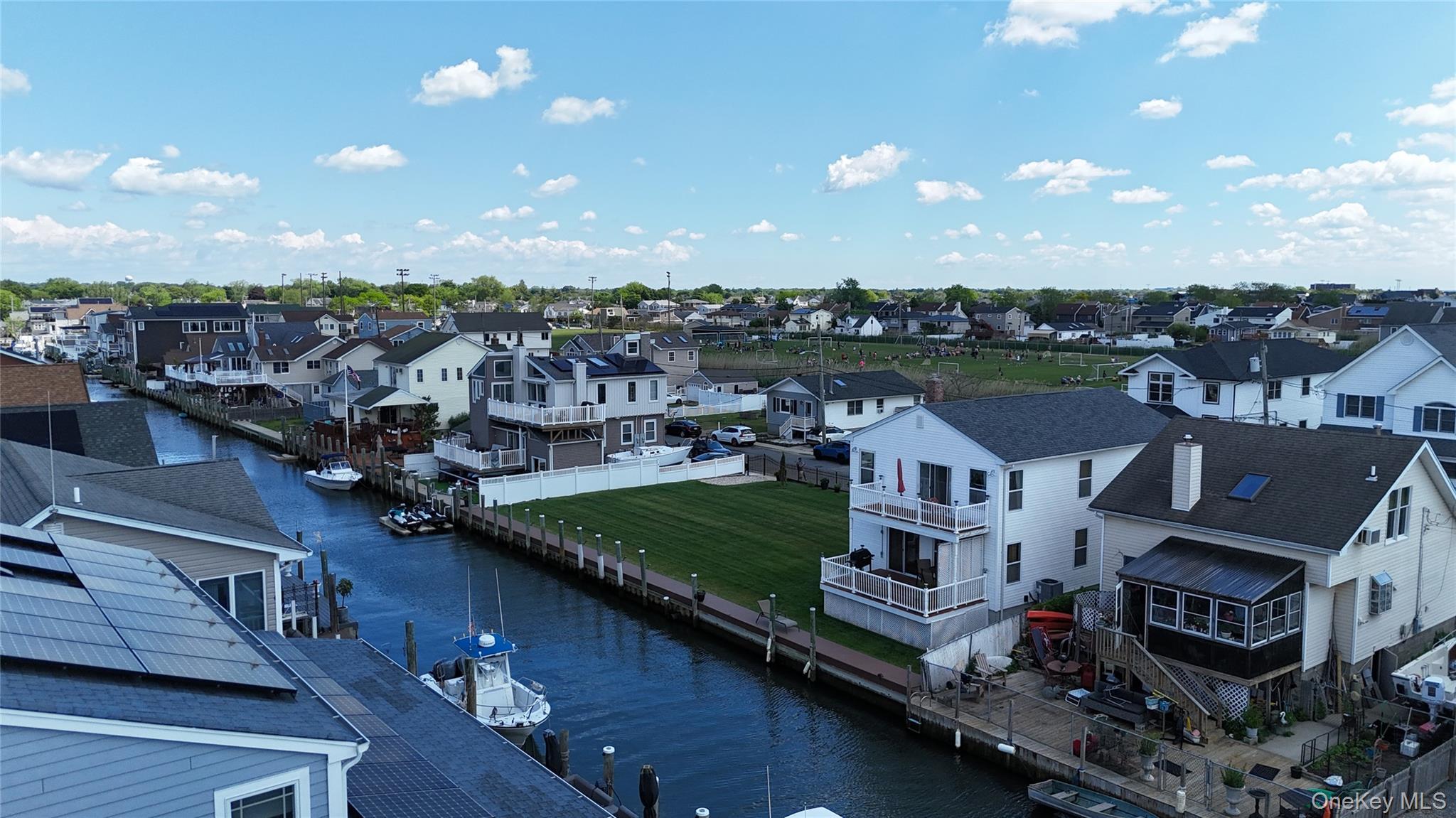 Single Family Arctic Street Suffolk County, NY 11757, MLS-1008168-39