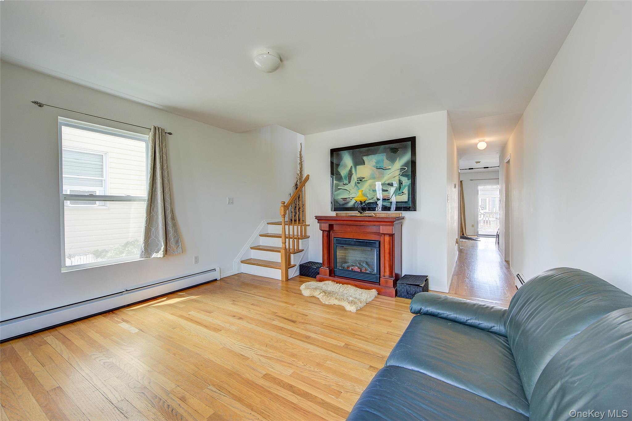 Single Family Arctic Street Suffolk County, NY 11757, MLS-1008168-5