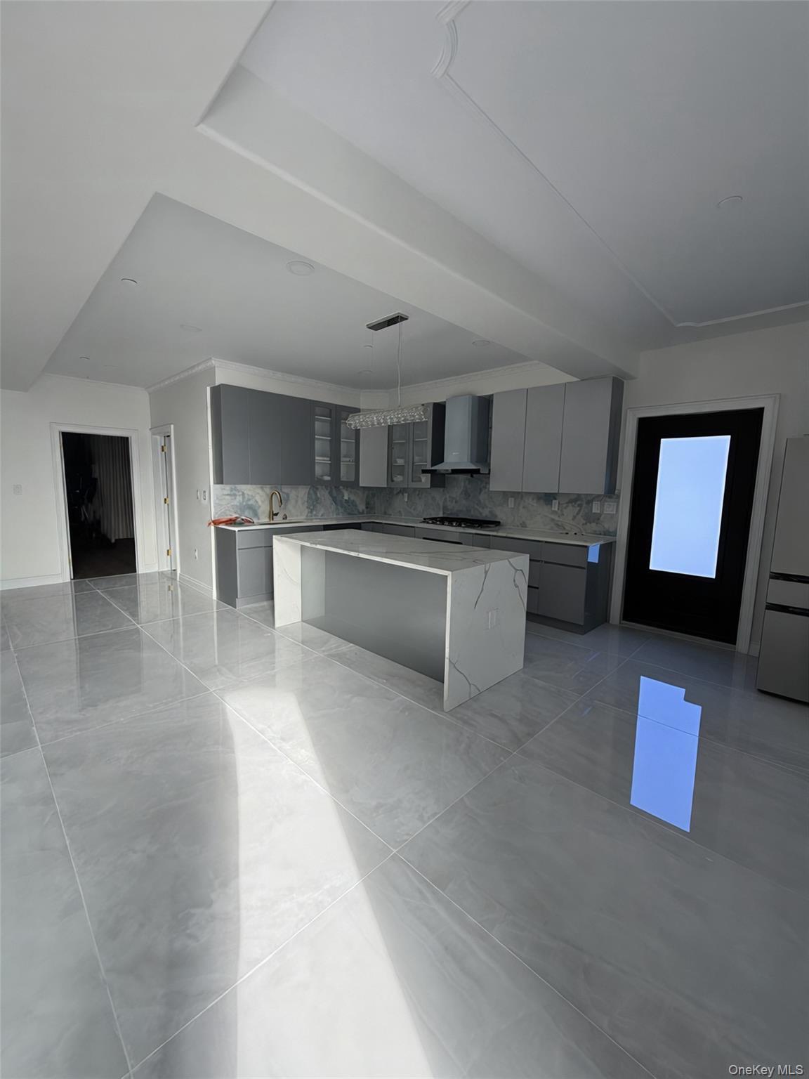 Single Family E 17th Street Brooklyn, NY 11226, MLS-1008172-7