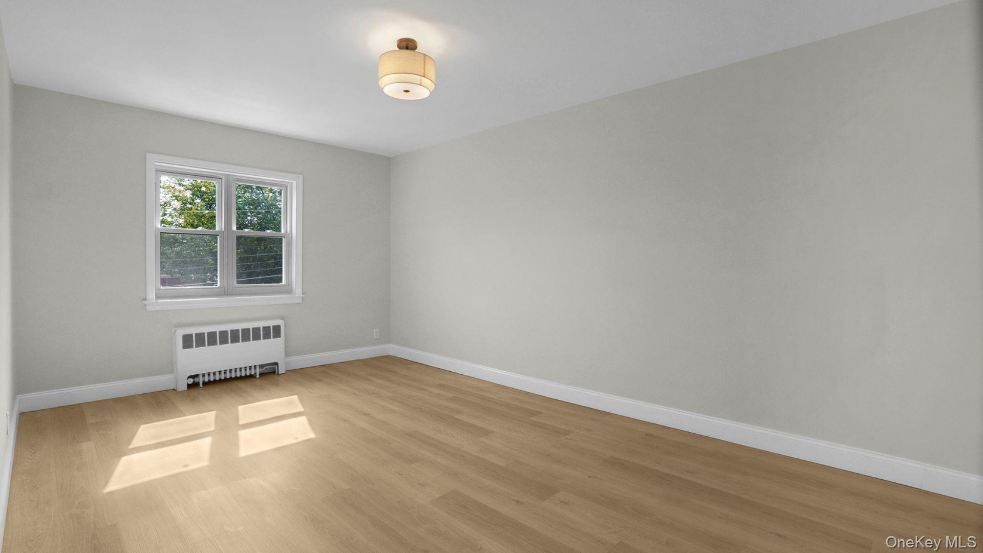 Single Family Corsa Bronx, NY 10469, MLS-1008182-18