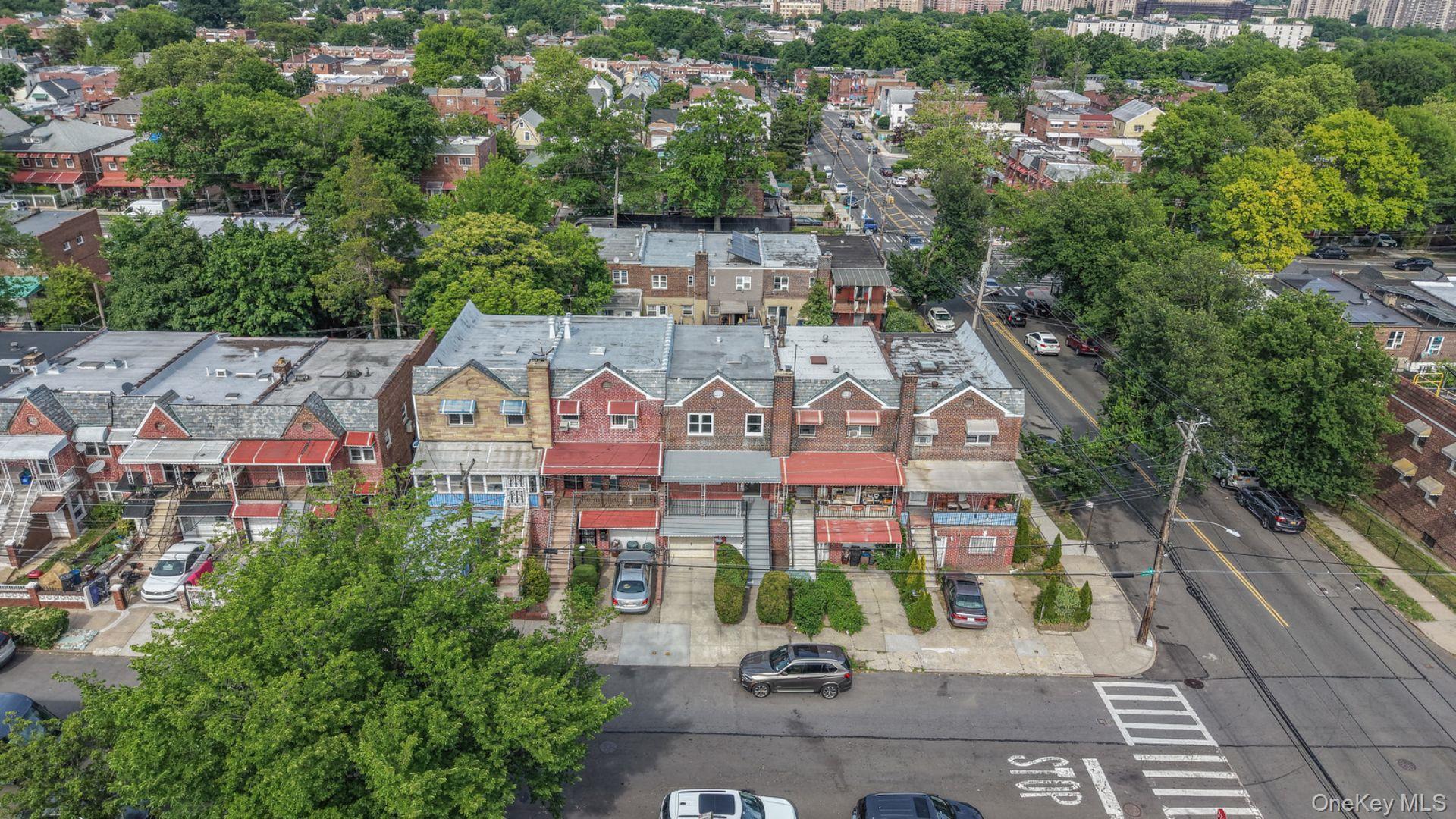 Single Family Corsa Bronx, NY 10469, MLS-1008182-31