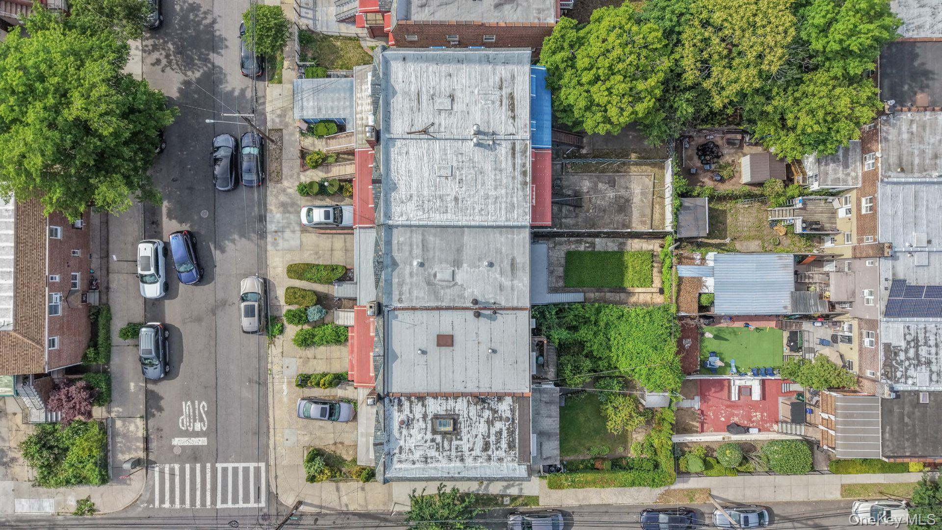 Single Family Corsa Bronx, NY 10469, MLS-1008182-33