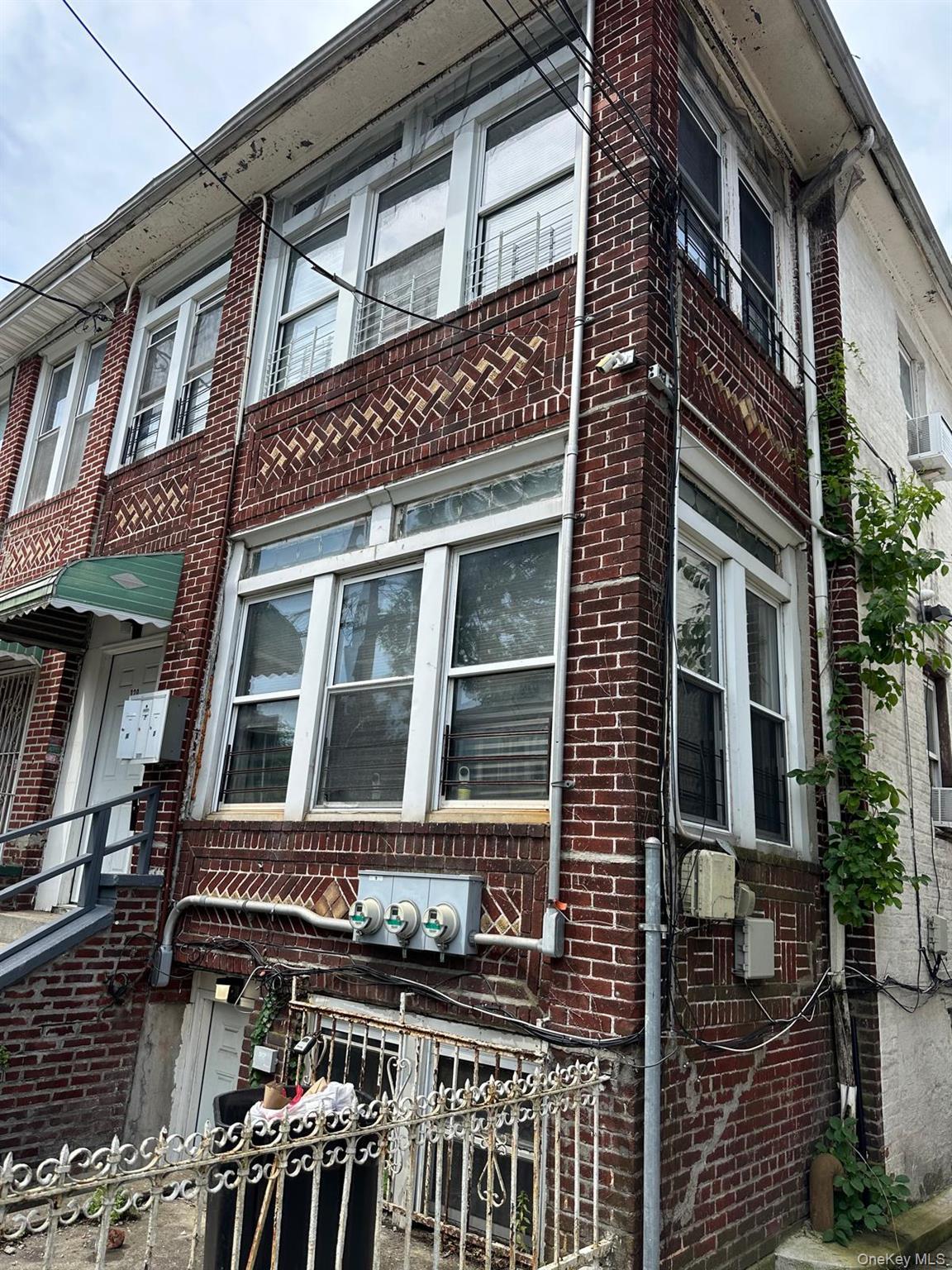 Single Family Atkins  Brooklyn, NY 11208, MLS-1008185-17
