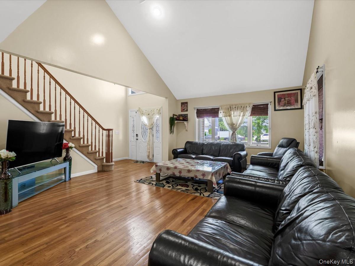 Single Family Atlantic Avenue Nassau County, NY 11520, MLS-1008197-5