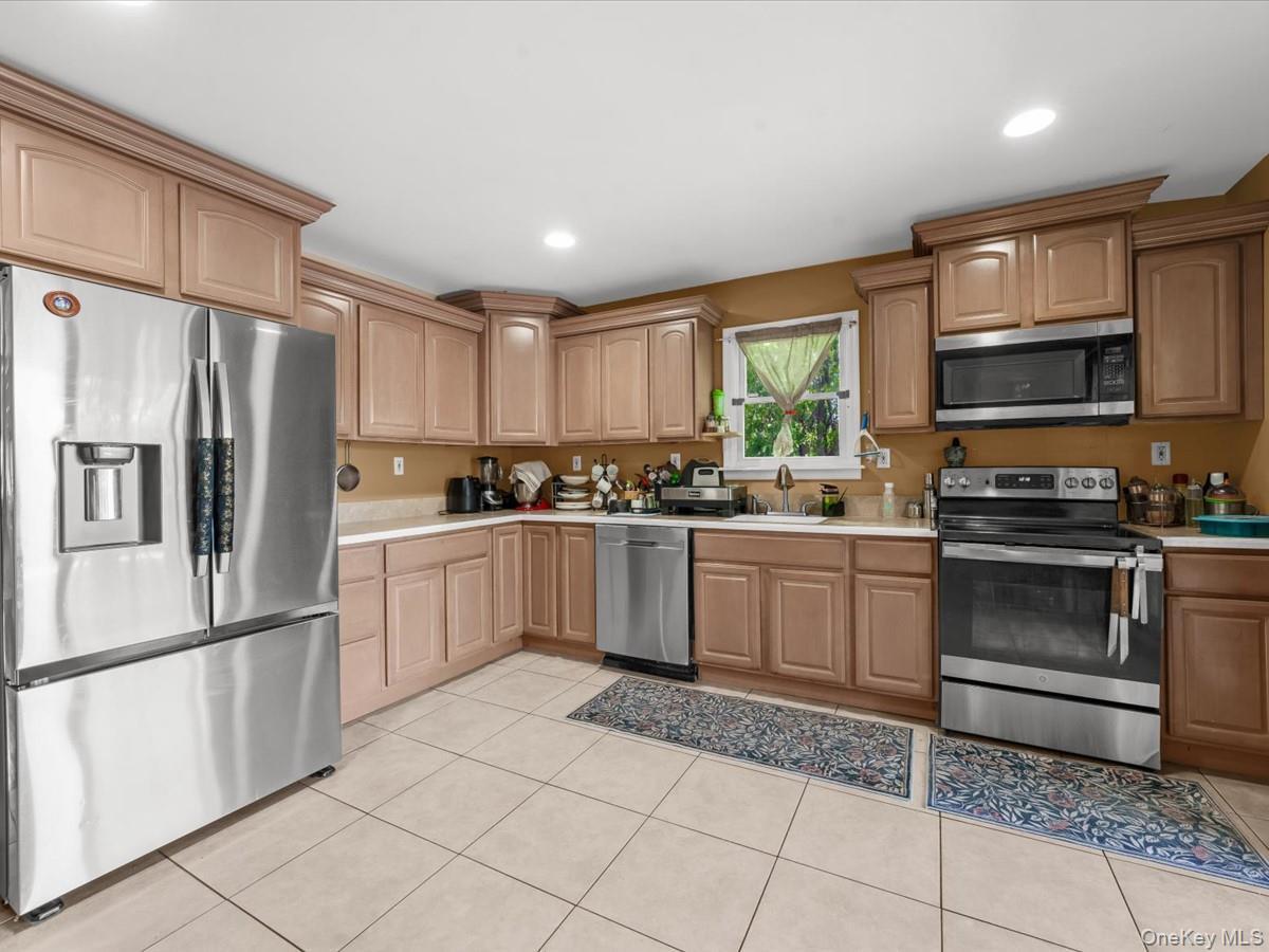 Single Family Atlantic Avenue Nassau County, NY 11520, MLS-1008197-9