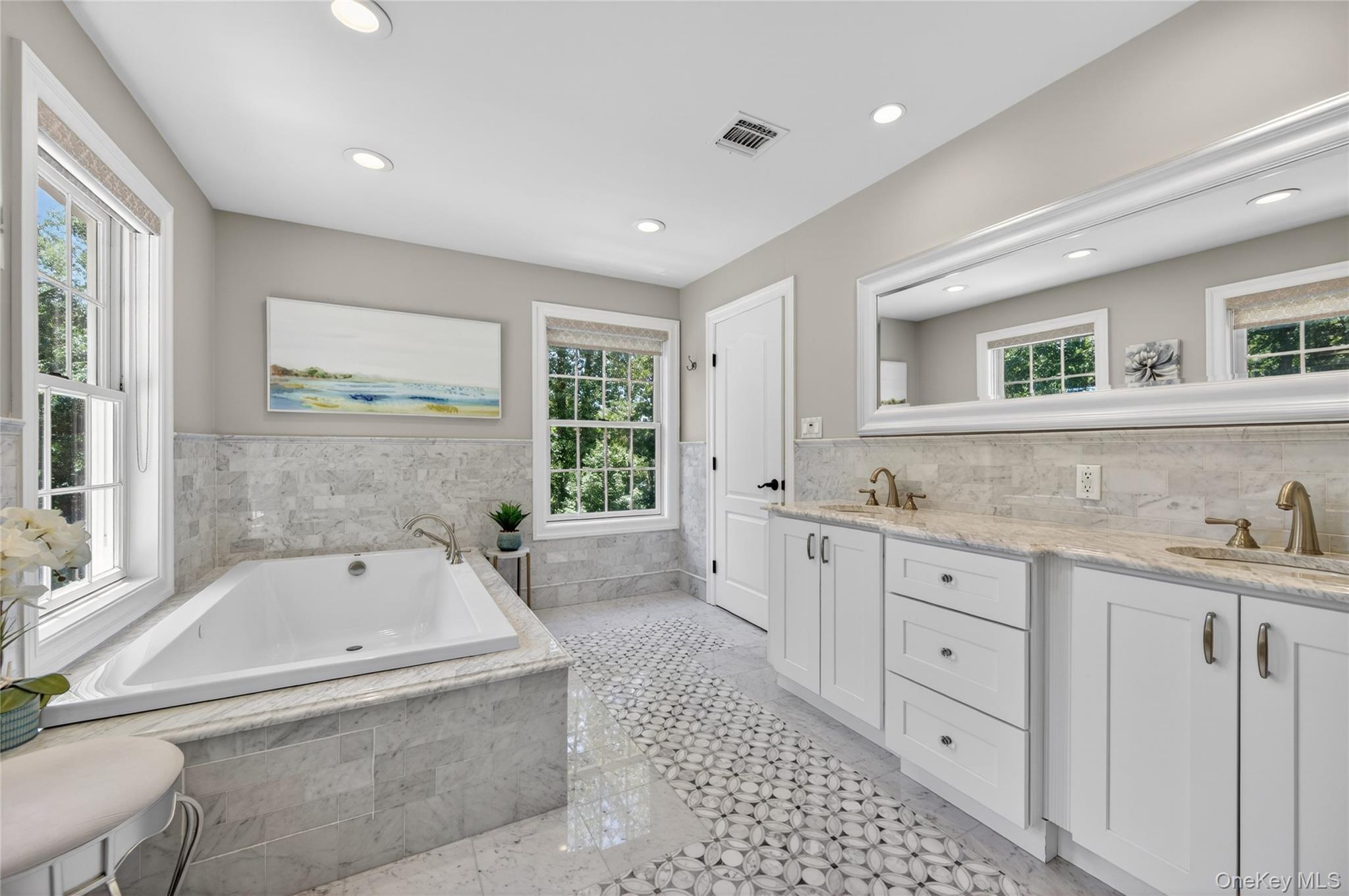 Single Family Harbor Road Suffolk County, NY 11724, MLS-1008198-26