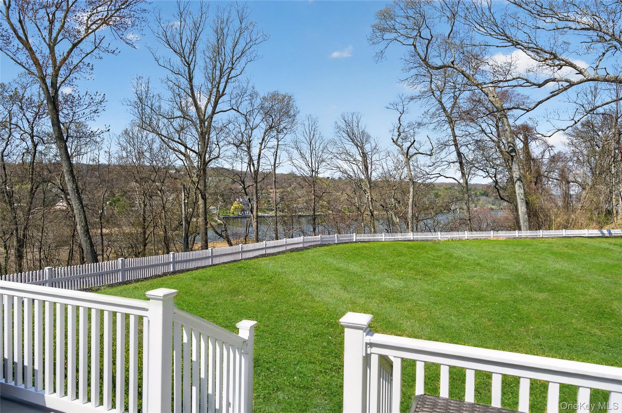 Single Family Harbor Road Suffolk County, NY 11724, MLS-1008198-35