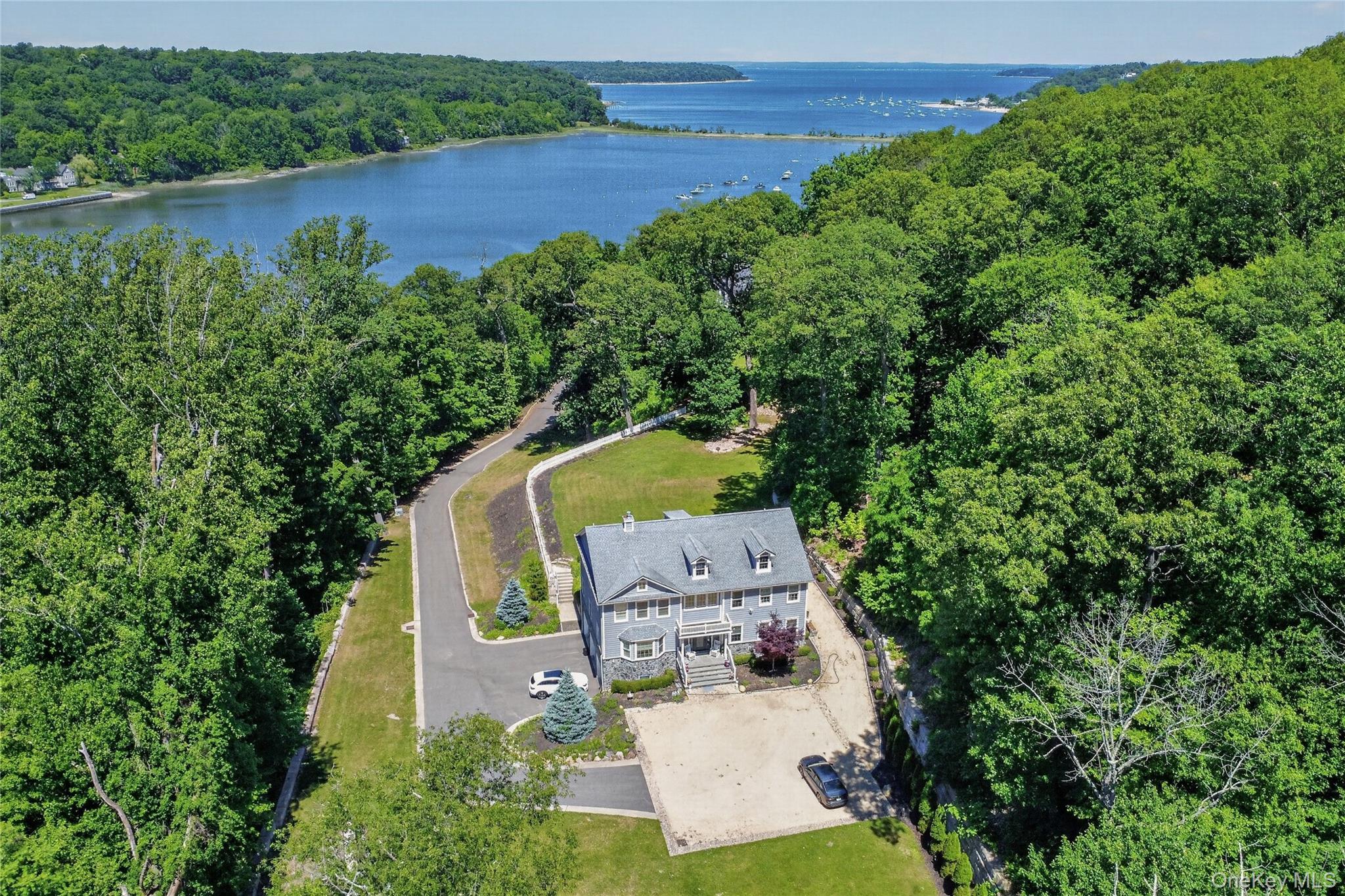 Single Family Harbor Road Suffolk County, NY 11724, MLS-1008198-39