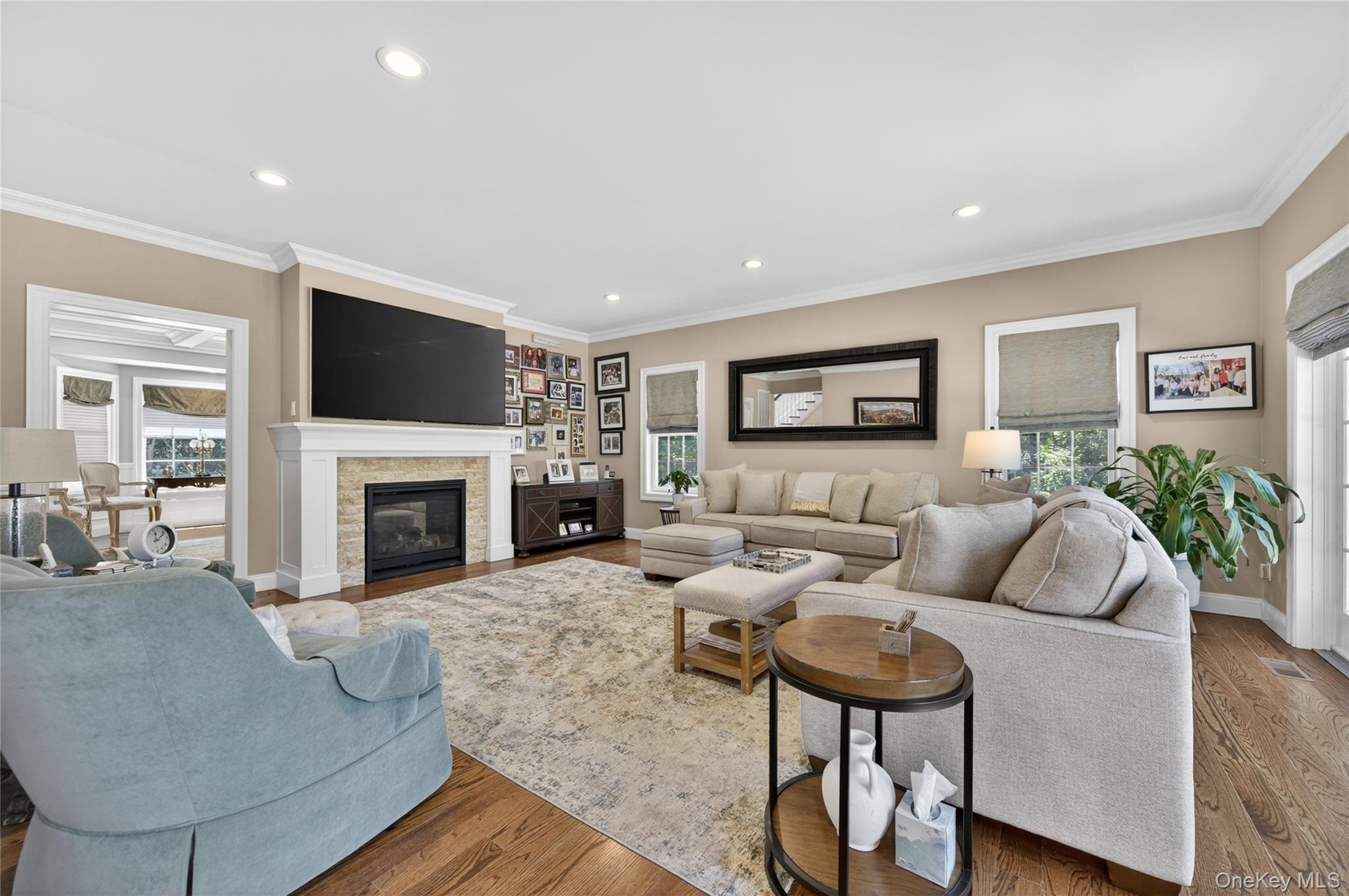 Single Family Harbor Road Suffolk County, NY 11724, MLS-1008198-9