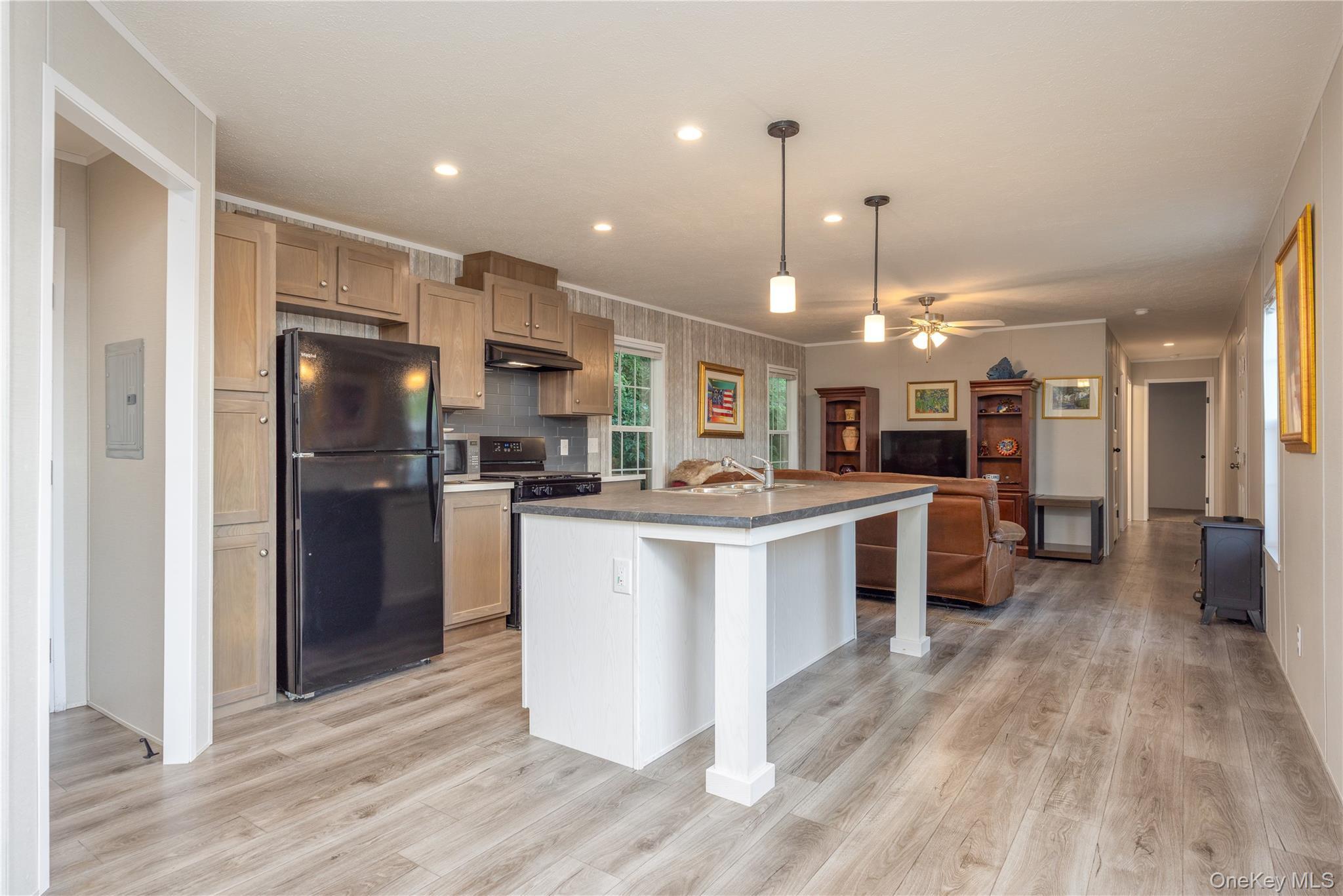 Single Family Leeward Rockland County, NY 10980, MLS-1008207-10