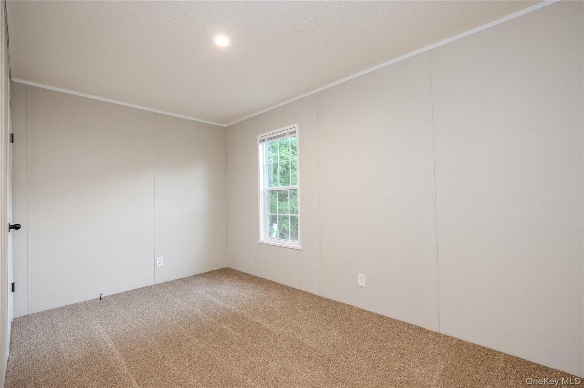 Single Family Leeward Rockland County, NY 10980, MLS-1008207-20