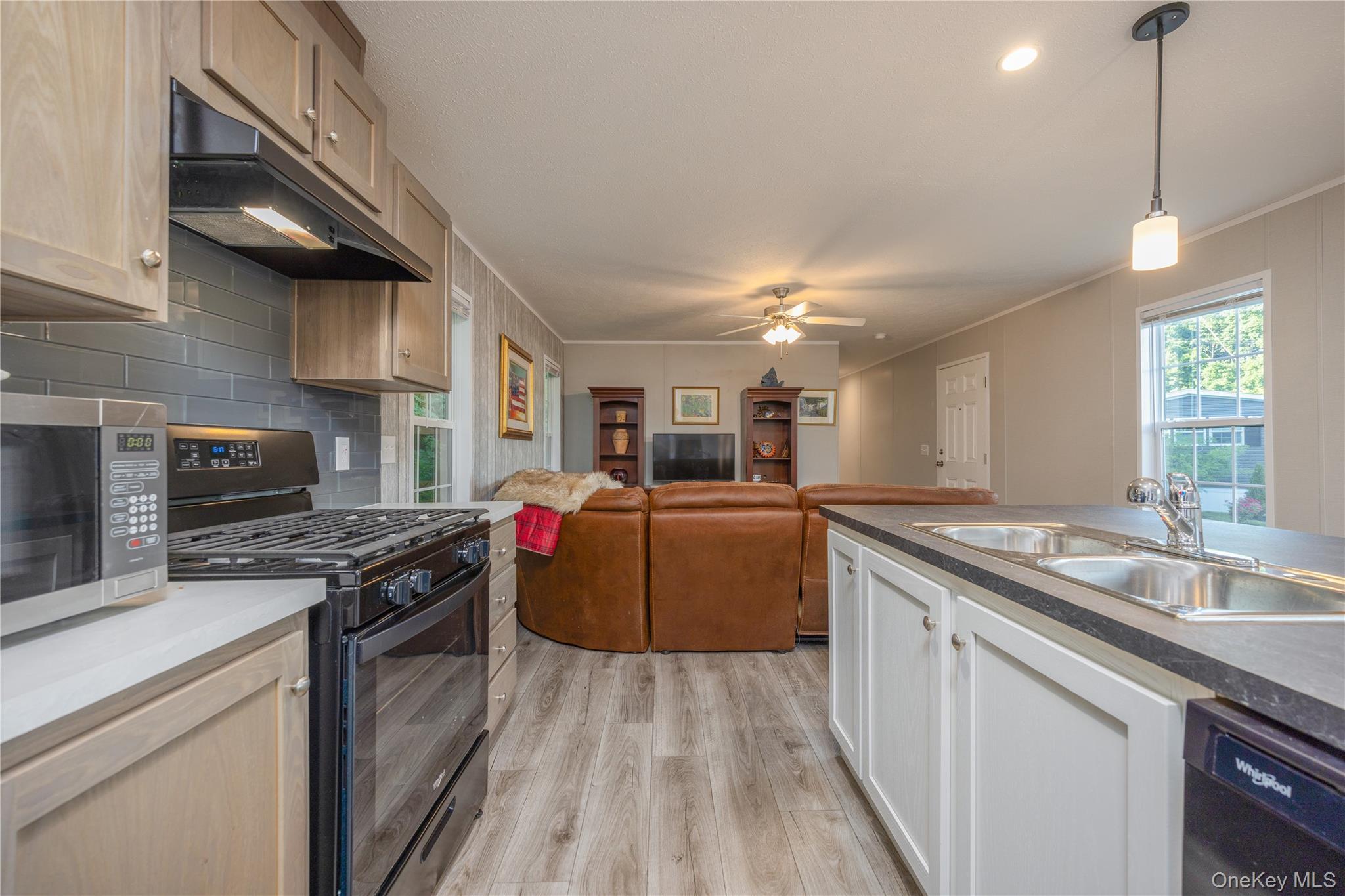 Single Family Leeward Rockland County, NY 10980, MLS-1008207-9