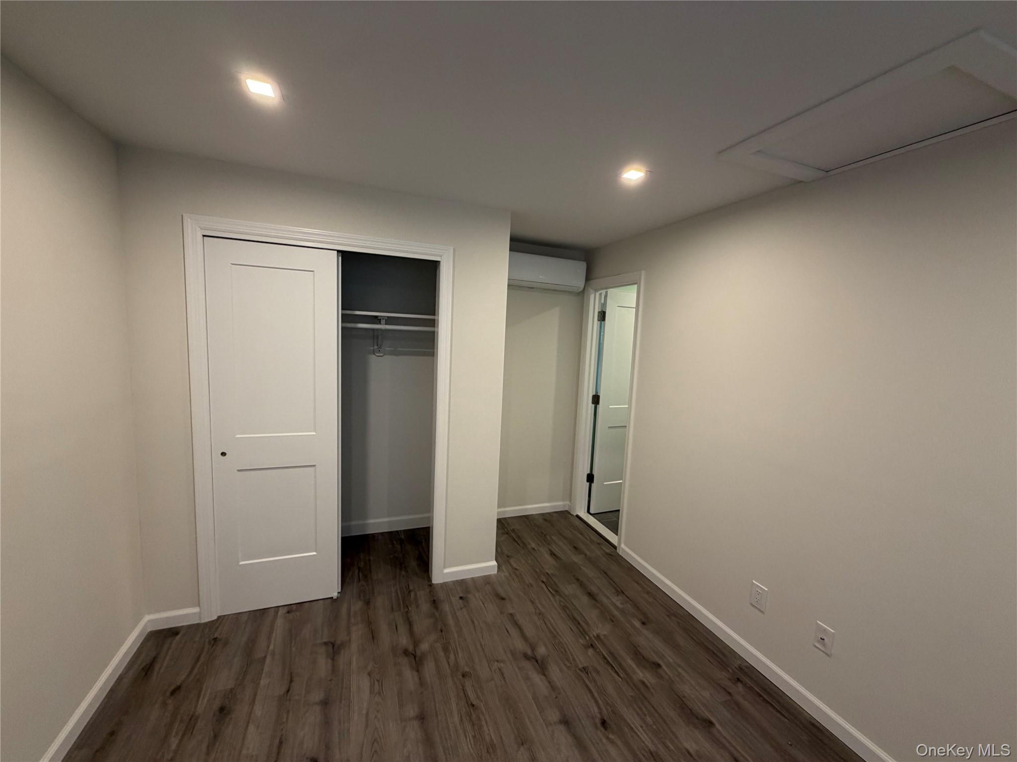 Single Family Fulton Avenue  Suffolk County, NY 11950, MLS-1008256-11