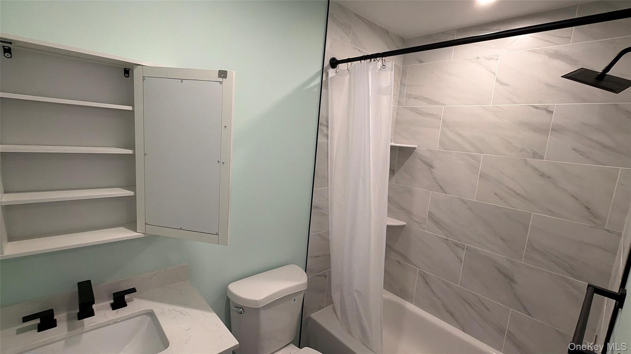 Single Family Fulton Avenue  Suffolk County, NY 11950, MLS-1008256-18