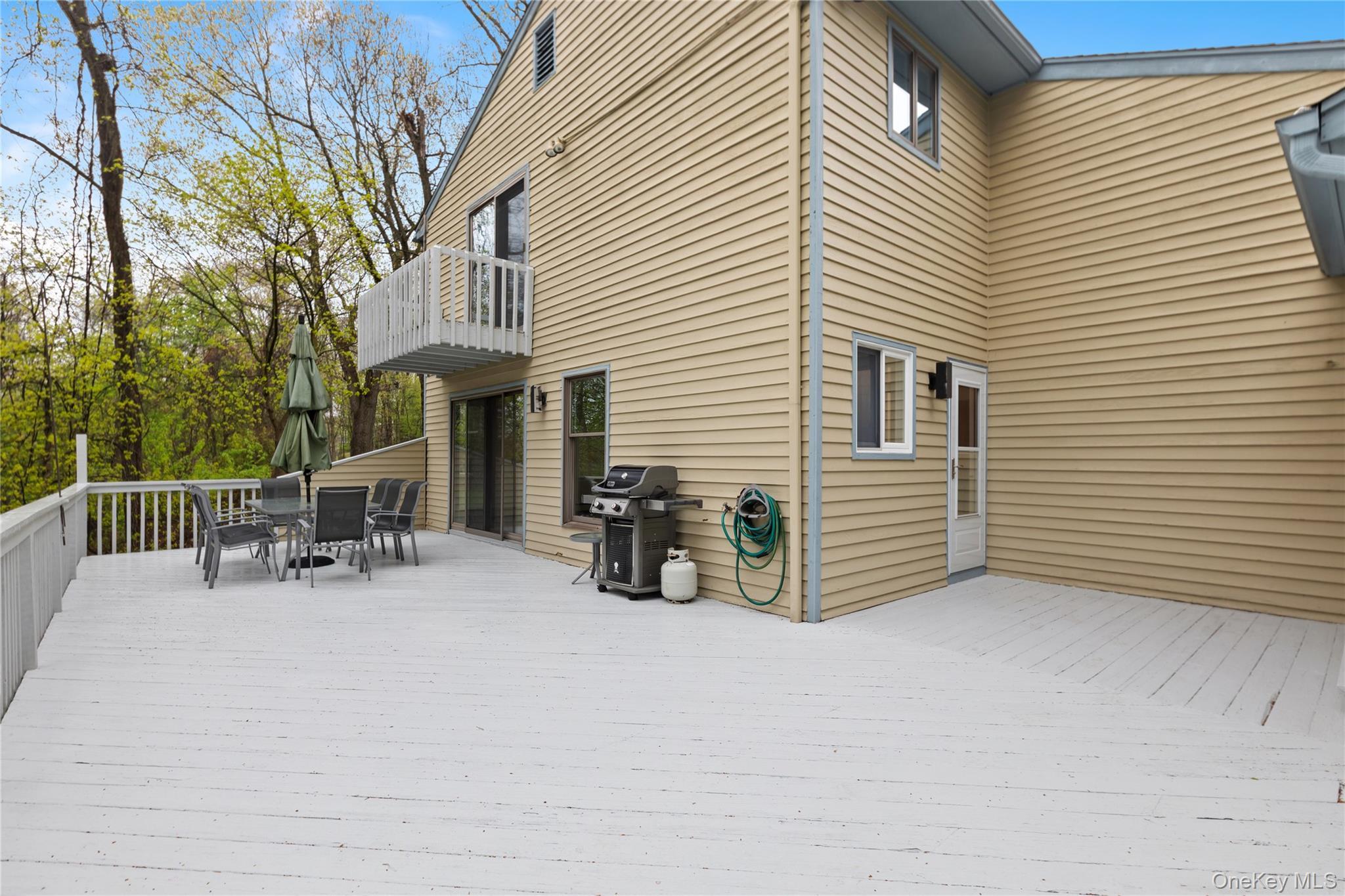 Single Family Westerly Lane Westchester County, NY 10594, MLS-1008267-23