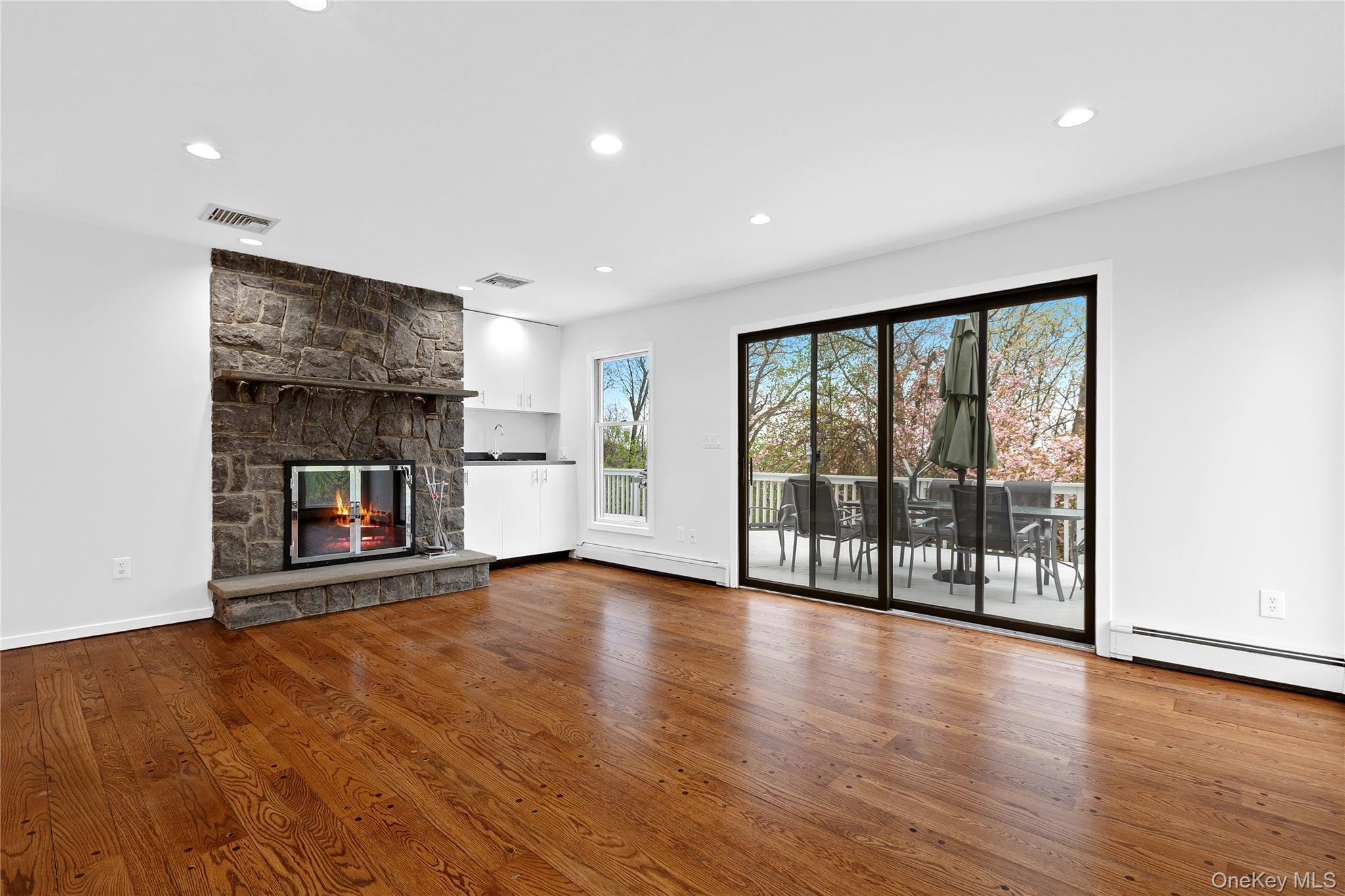 Single Family Westerly Lane Westchester County, NY 10594, MLS-1008267-7