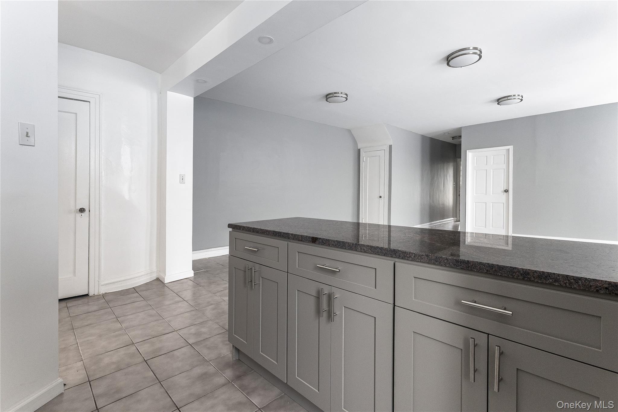 Single Family 227th  Bronx, NY 10463, MLS-1008278-5