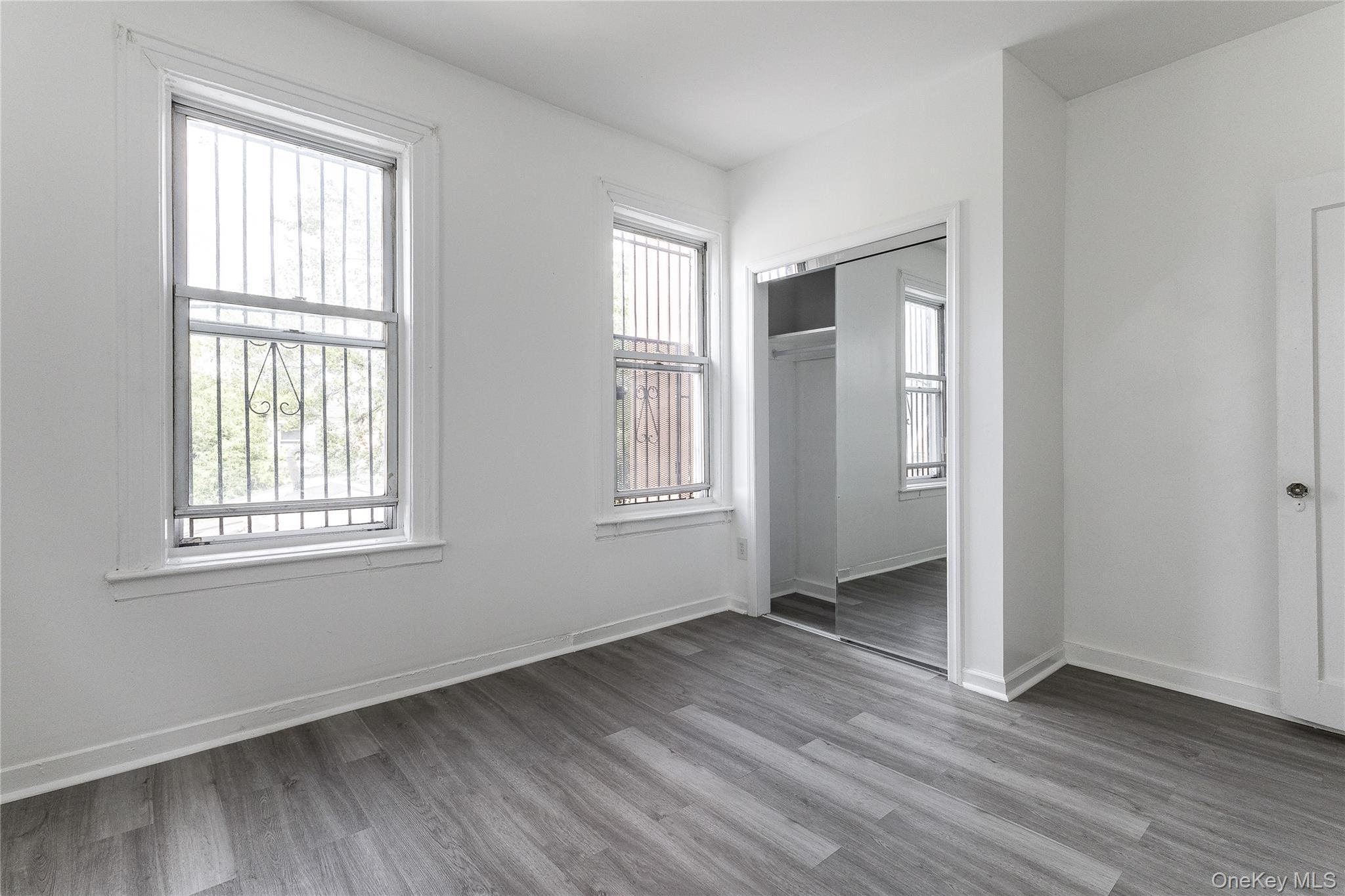 Single Family 227th  Bronx, NY 10463, MLS-1008278-9