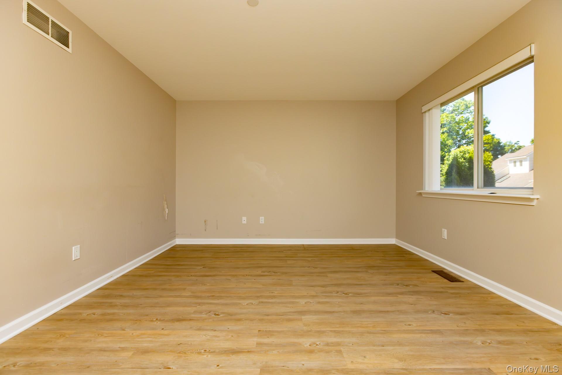 Single Family Crystal Hill Lane Dutchess County, NY 12603, MLS-1008288-19
