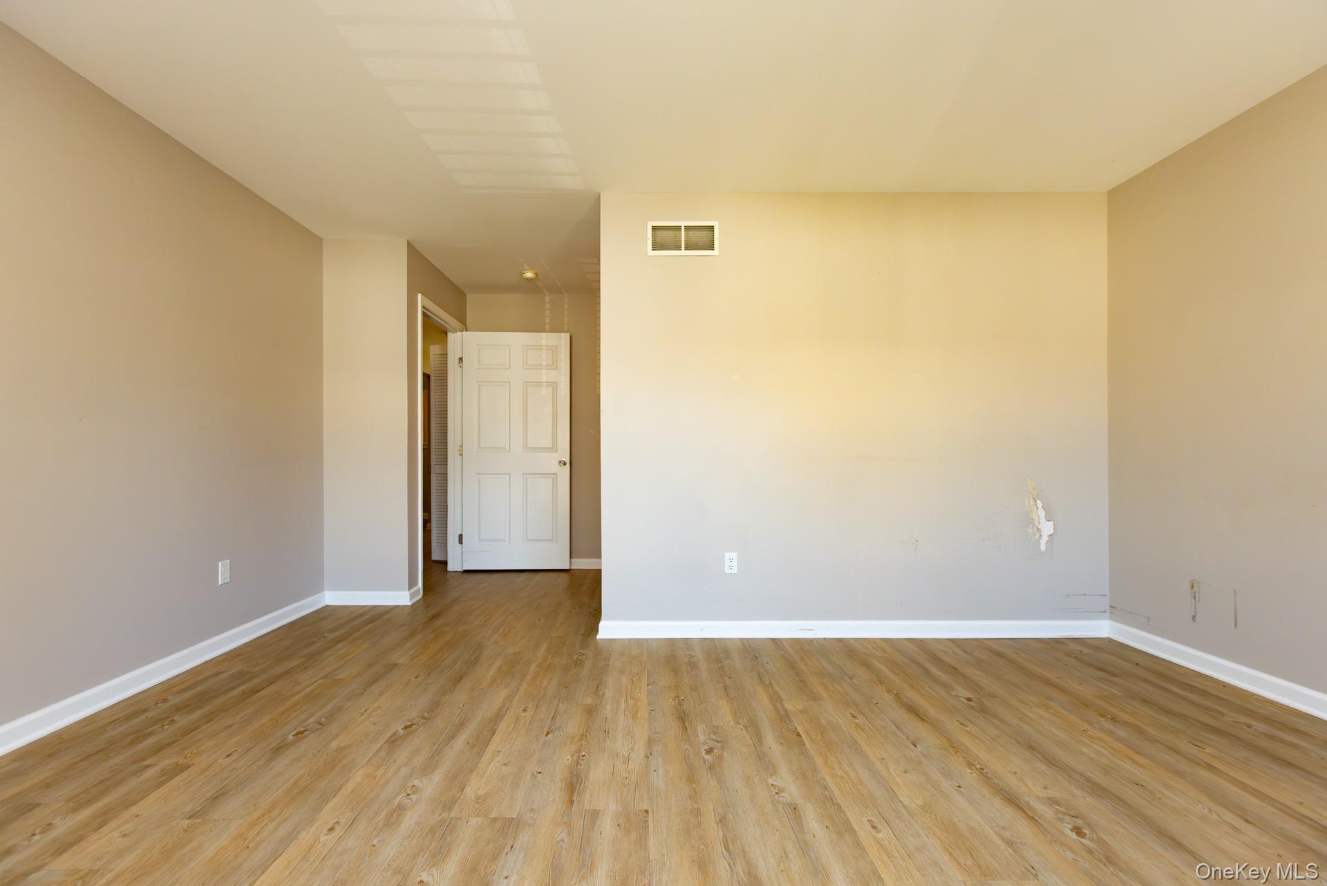 Single Family Crystal Hill Lane Dutchess County, NY 12603, MLS-1008288-20