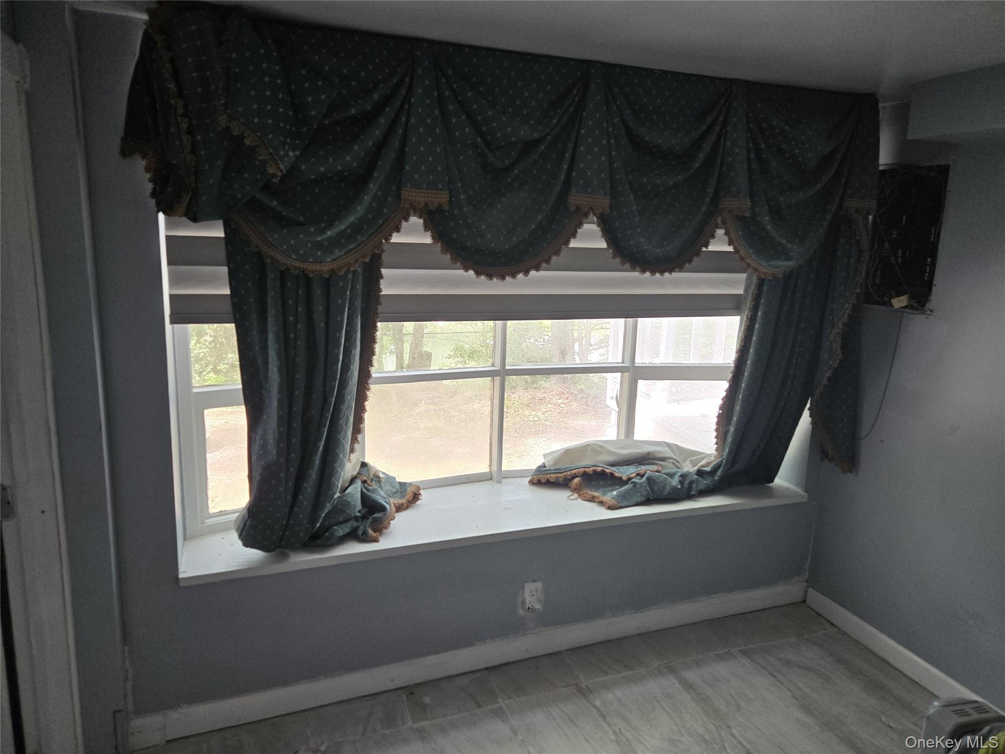 Single Family S Shore Drive Orange County, NY 10940, MLS-1008293-17