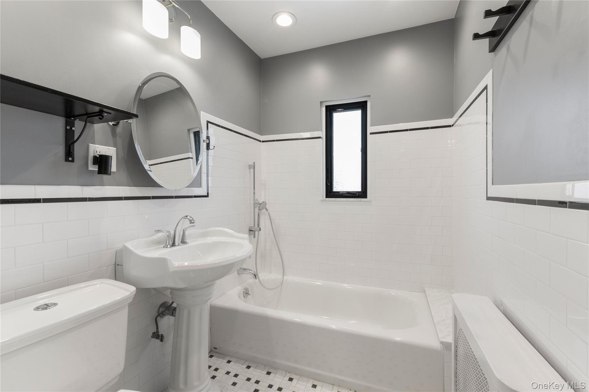 Single Family 83rd Queens, NY 11385, MLS-1008302-15