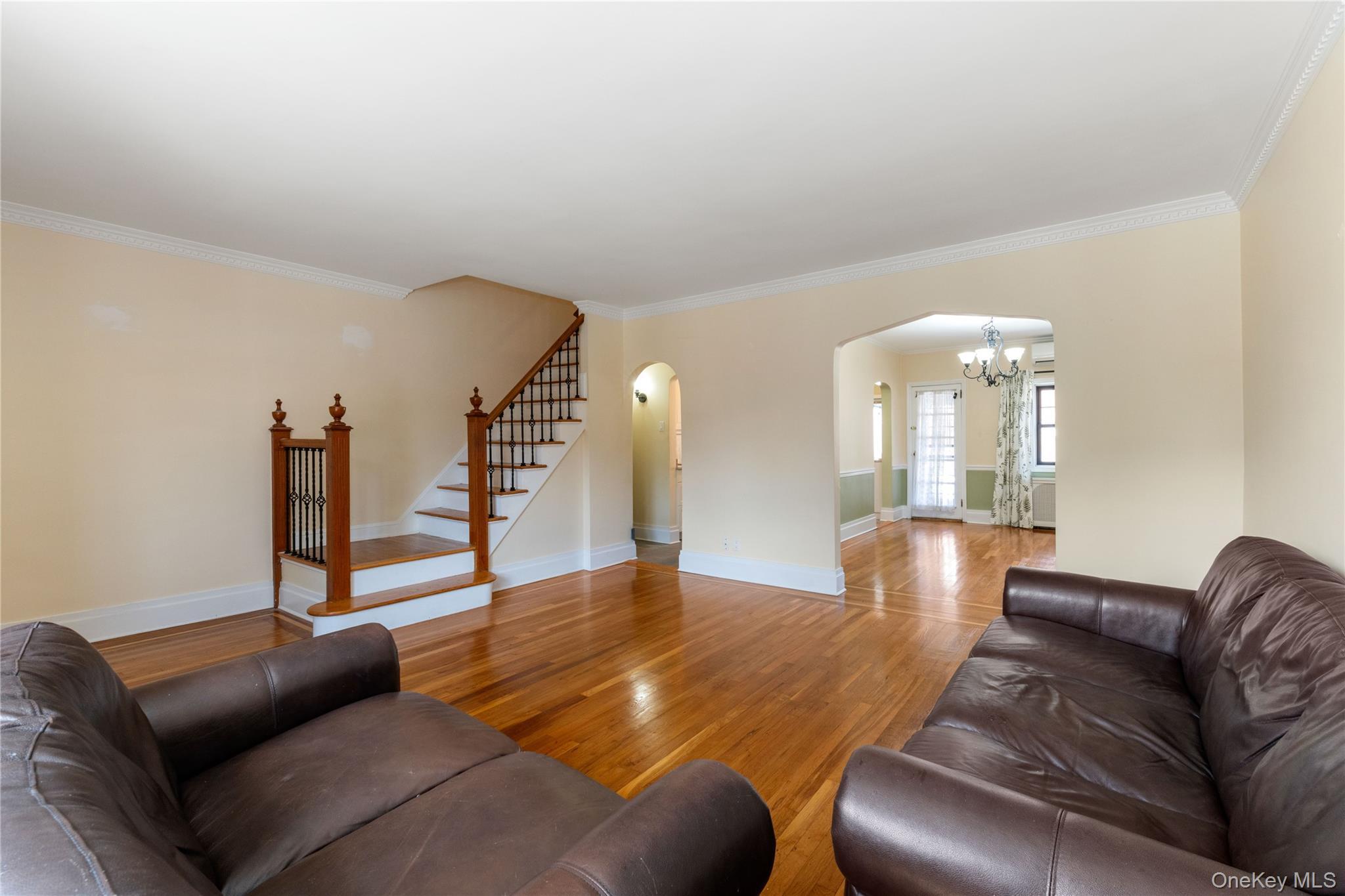 Single Family 83rd Queens, NY 11385, MLS-1008302-2